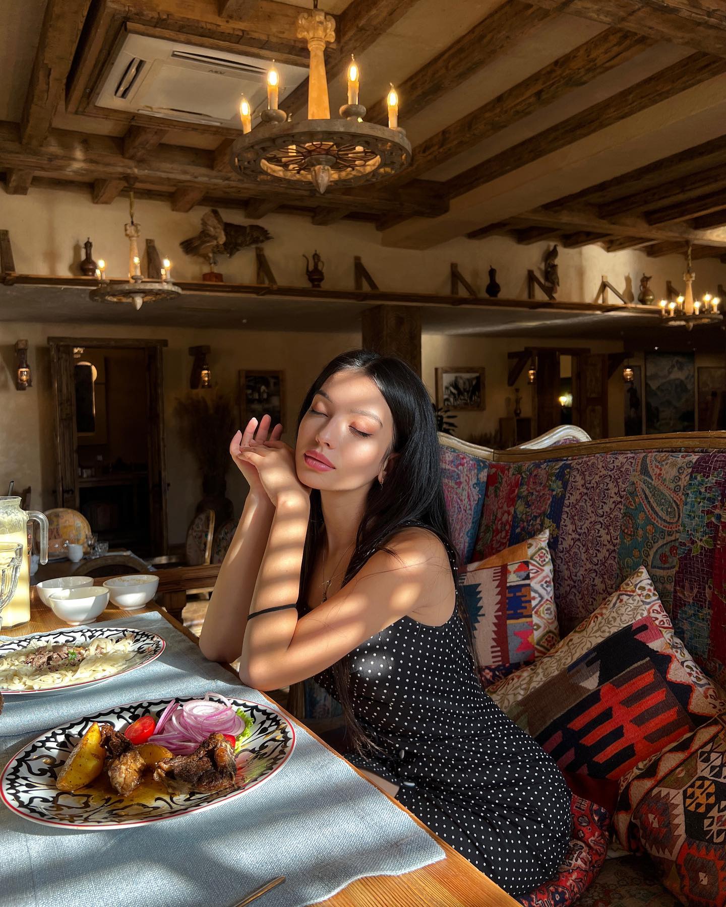 siyamore_ instagram image archive image