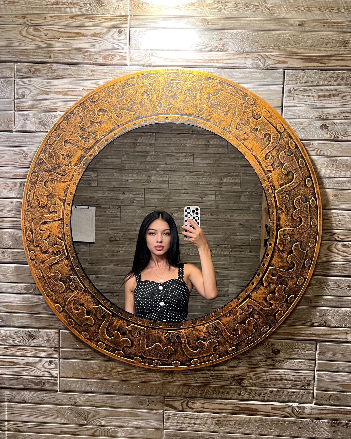 siyamore_ instagram image archive image