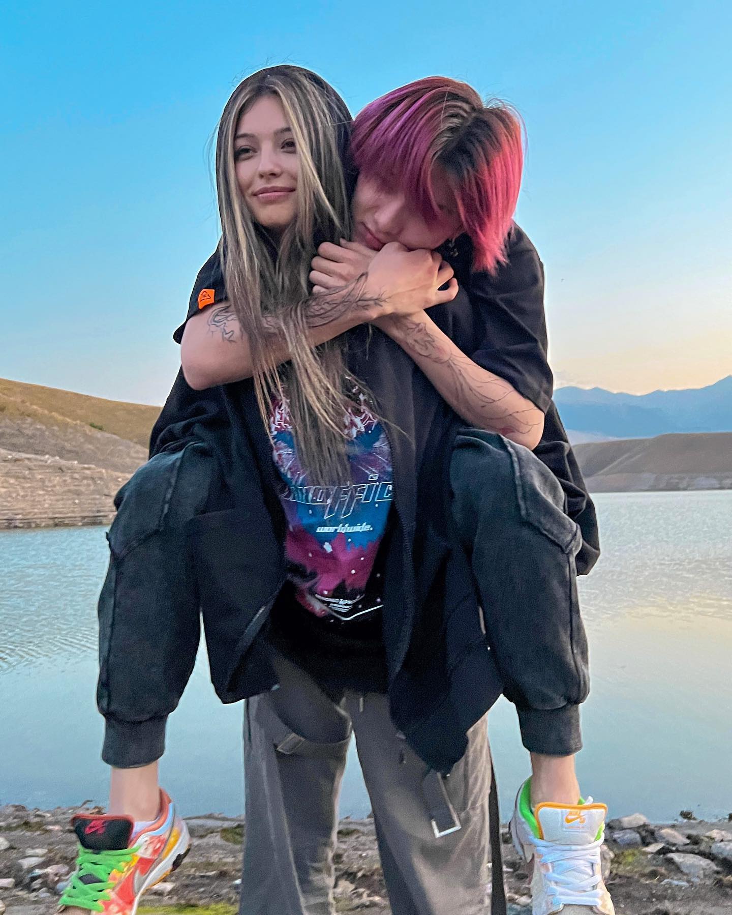 siyamore_ instagram image archive image