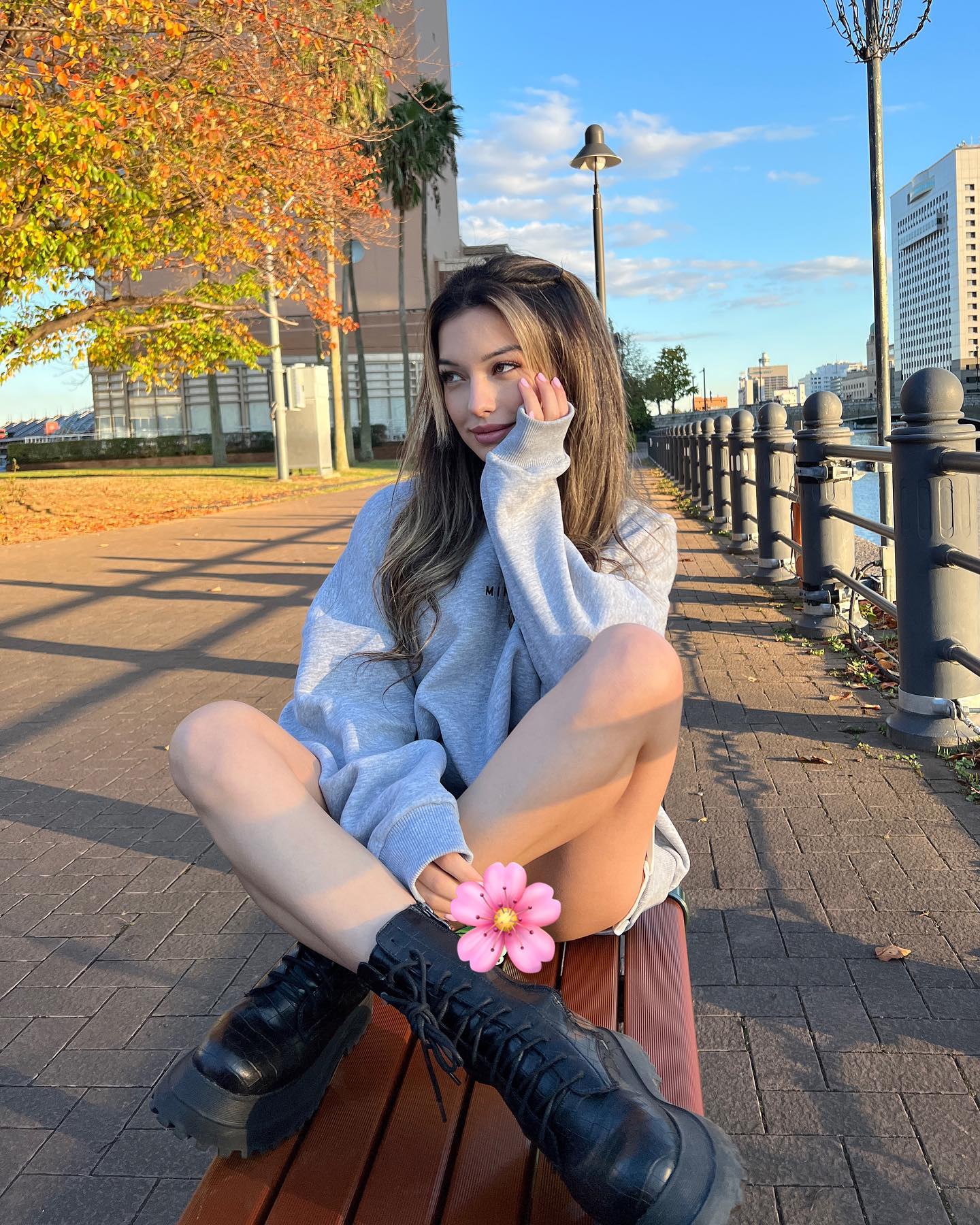 siyamore_ instagram image archive image