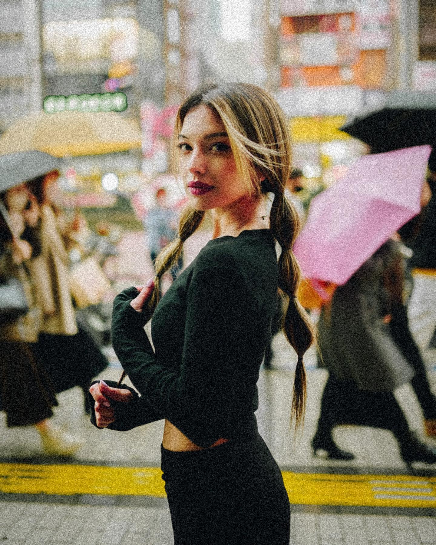 siyamore_ instagram image archive image