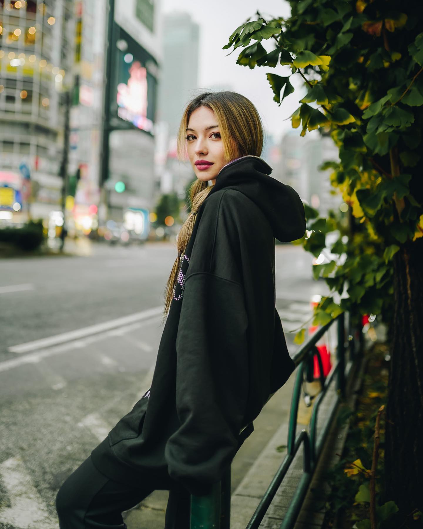 siyamore_ instagram image archive image