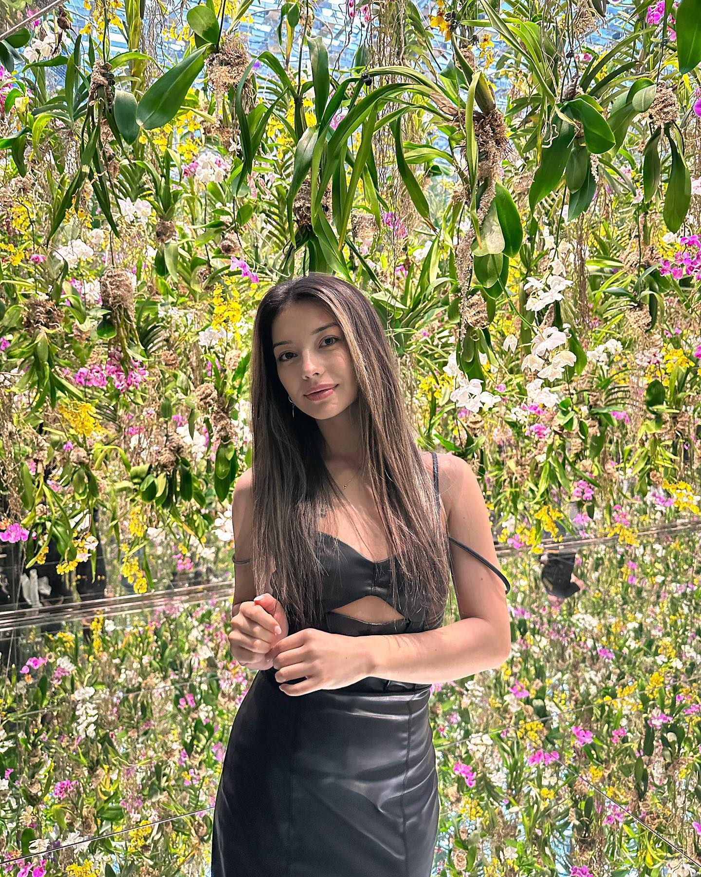 siyamore_ instagram image archive image