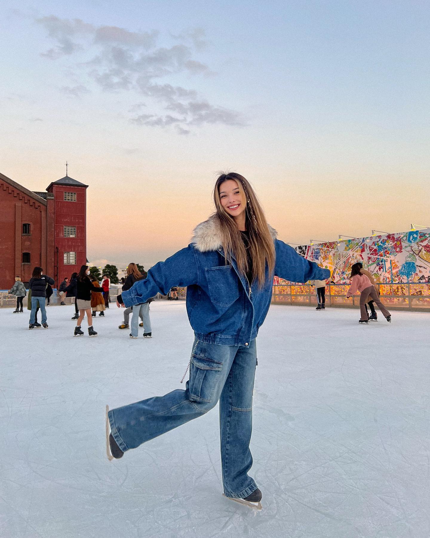 siyamore_ instagram image archive image