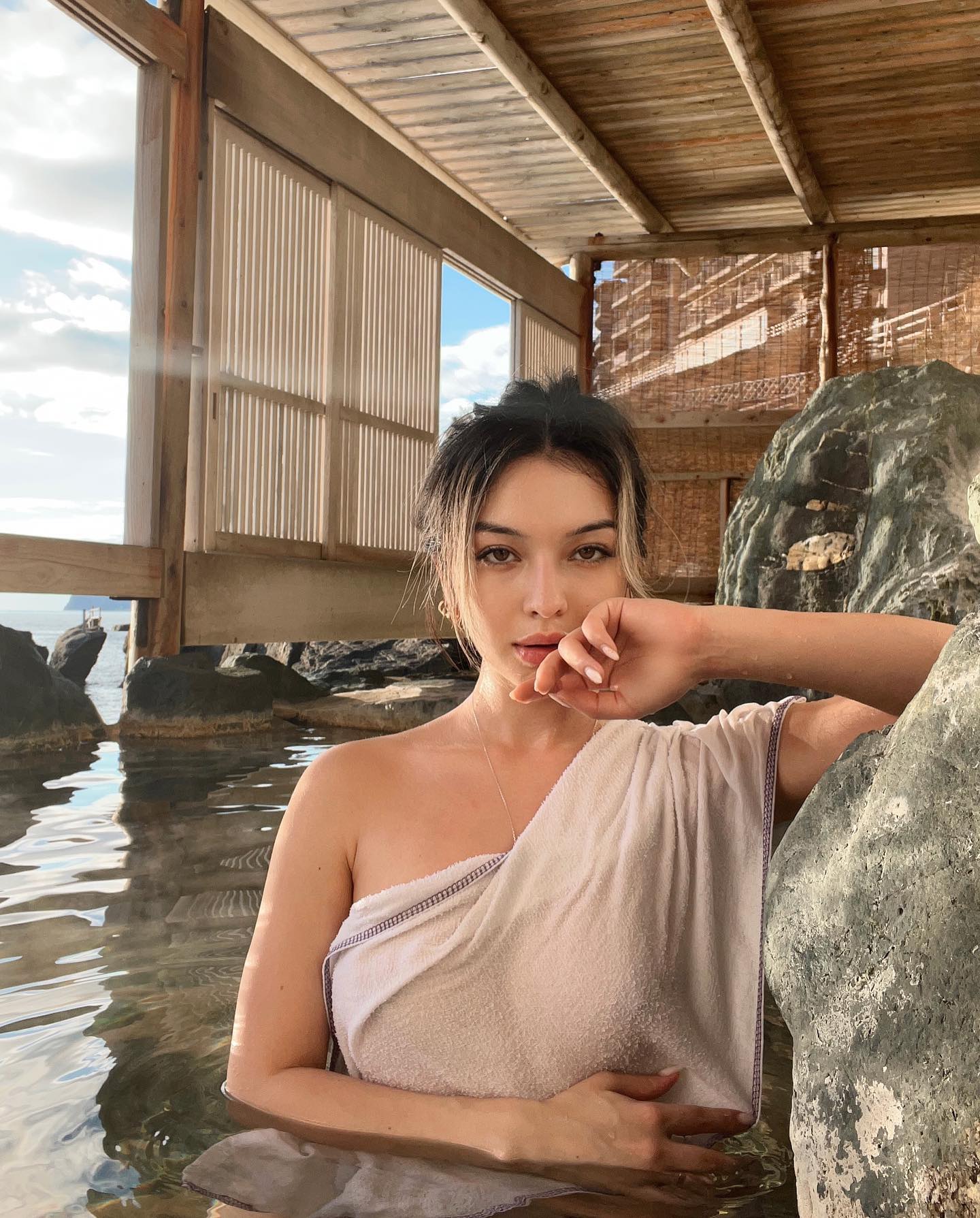 siyamore_ instagram image archive image