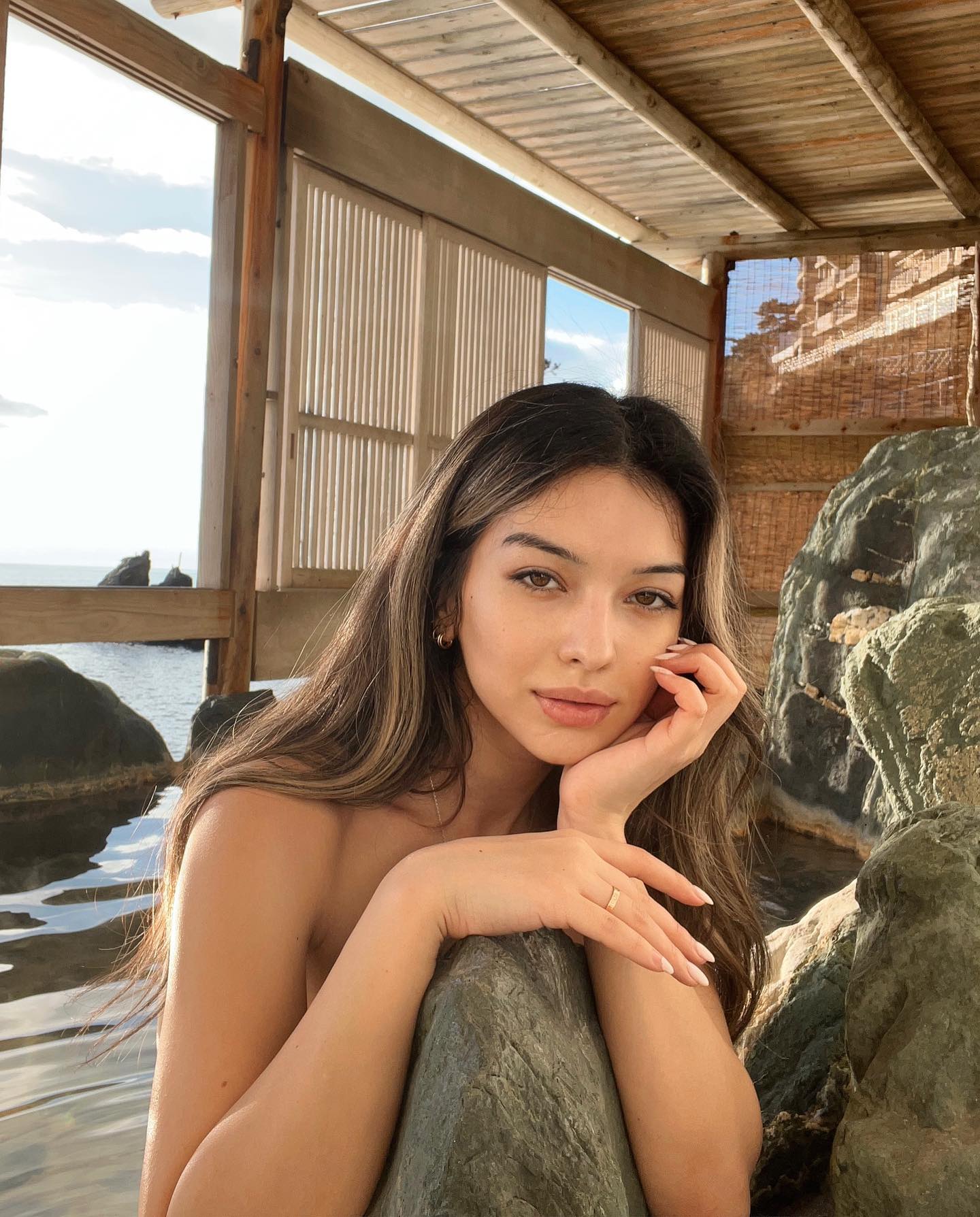 siyamore_ instagram image archive image