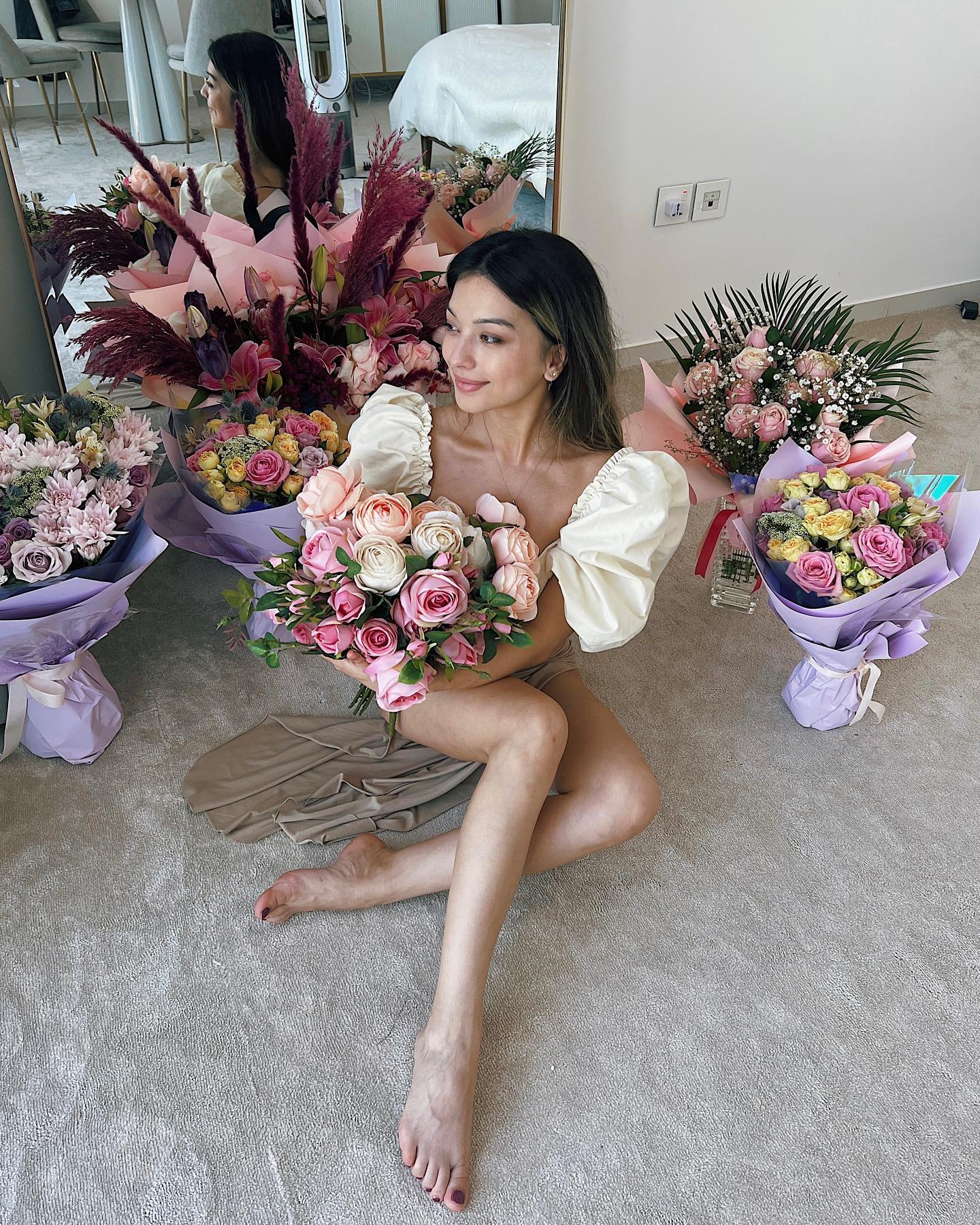 siyamore_ instagram image archive image