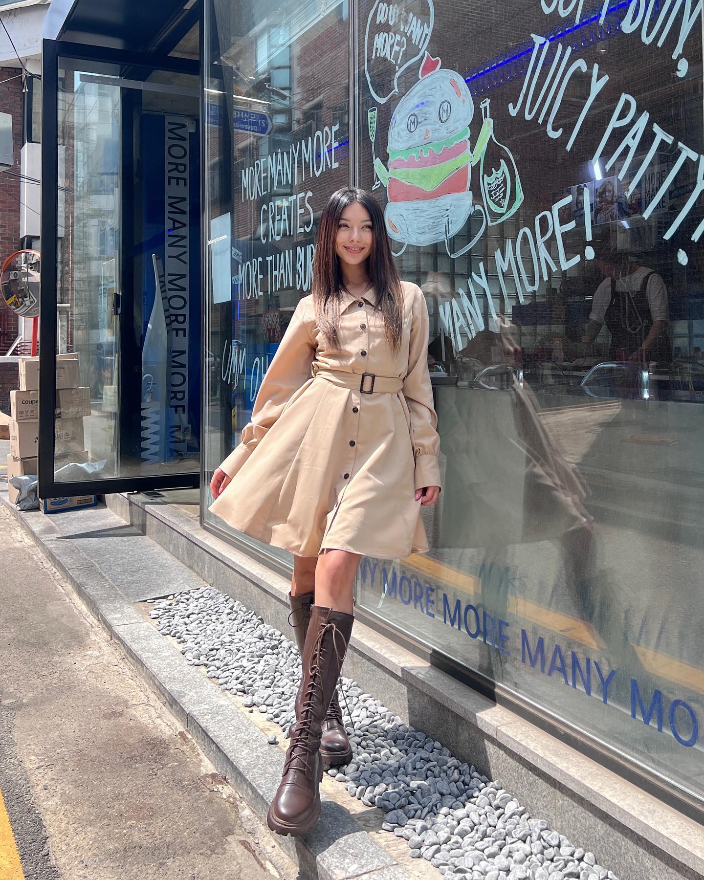 siyamore_ instagram image archive image