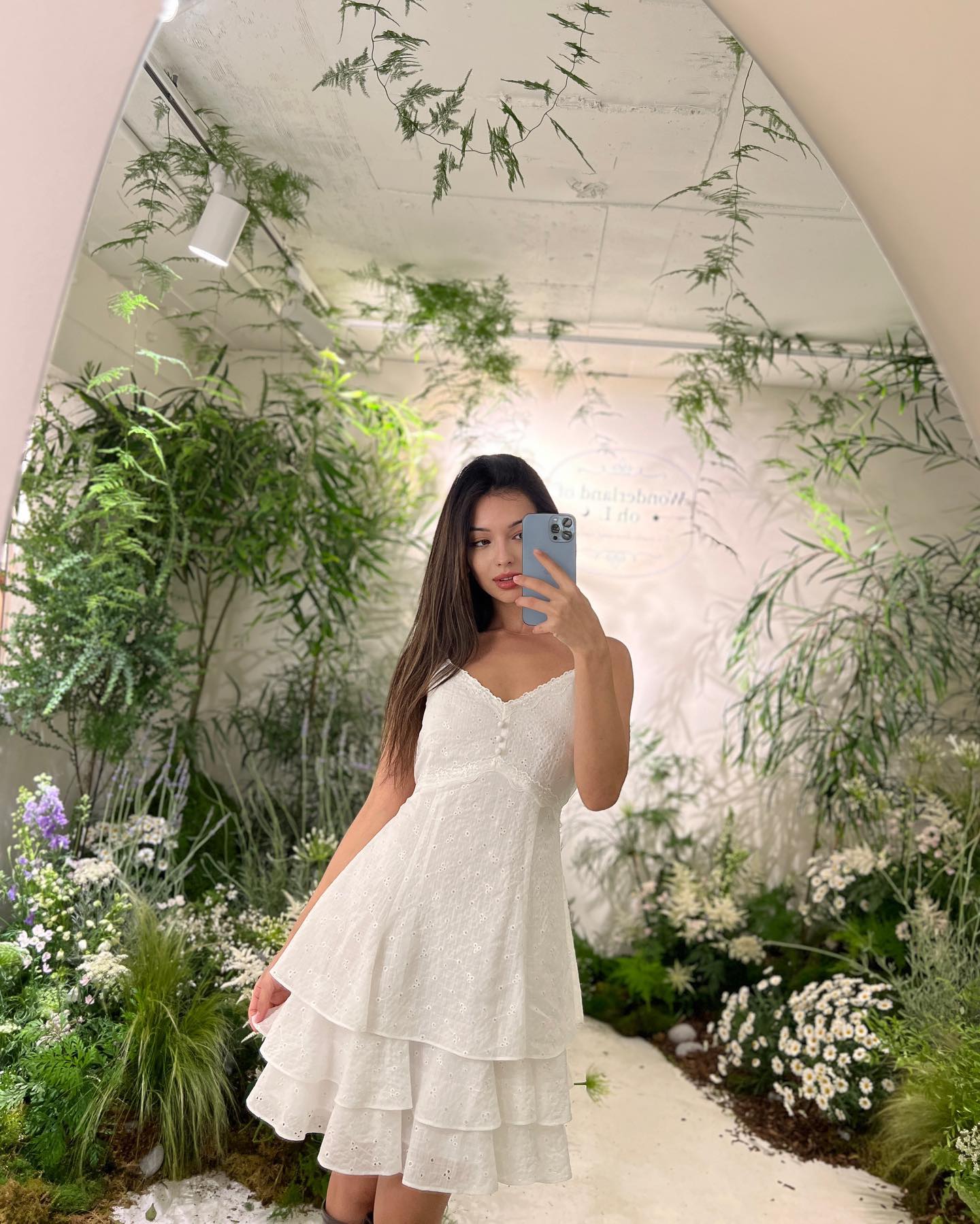 siyamore_ instagram image archive image