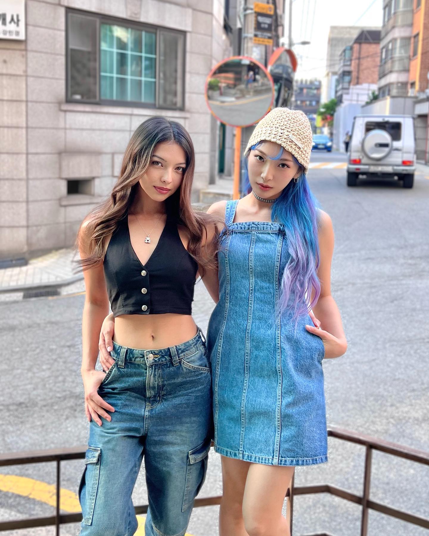 siyamore_ instagram image archive image