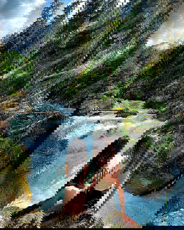 siyamore_ image ~ Altpins