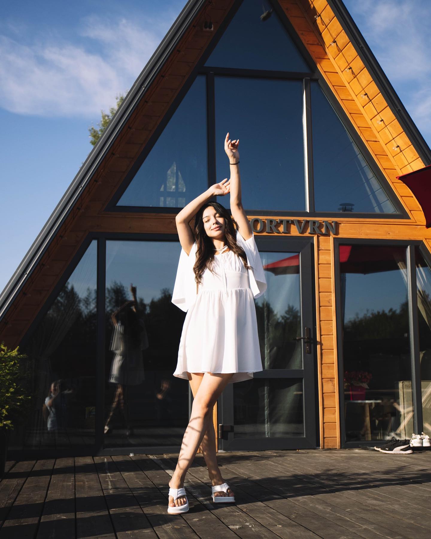 siyamore_ instagram image archive image