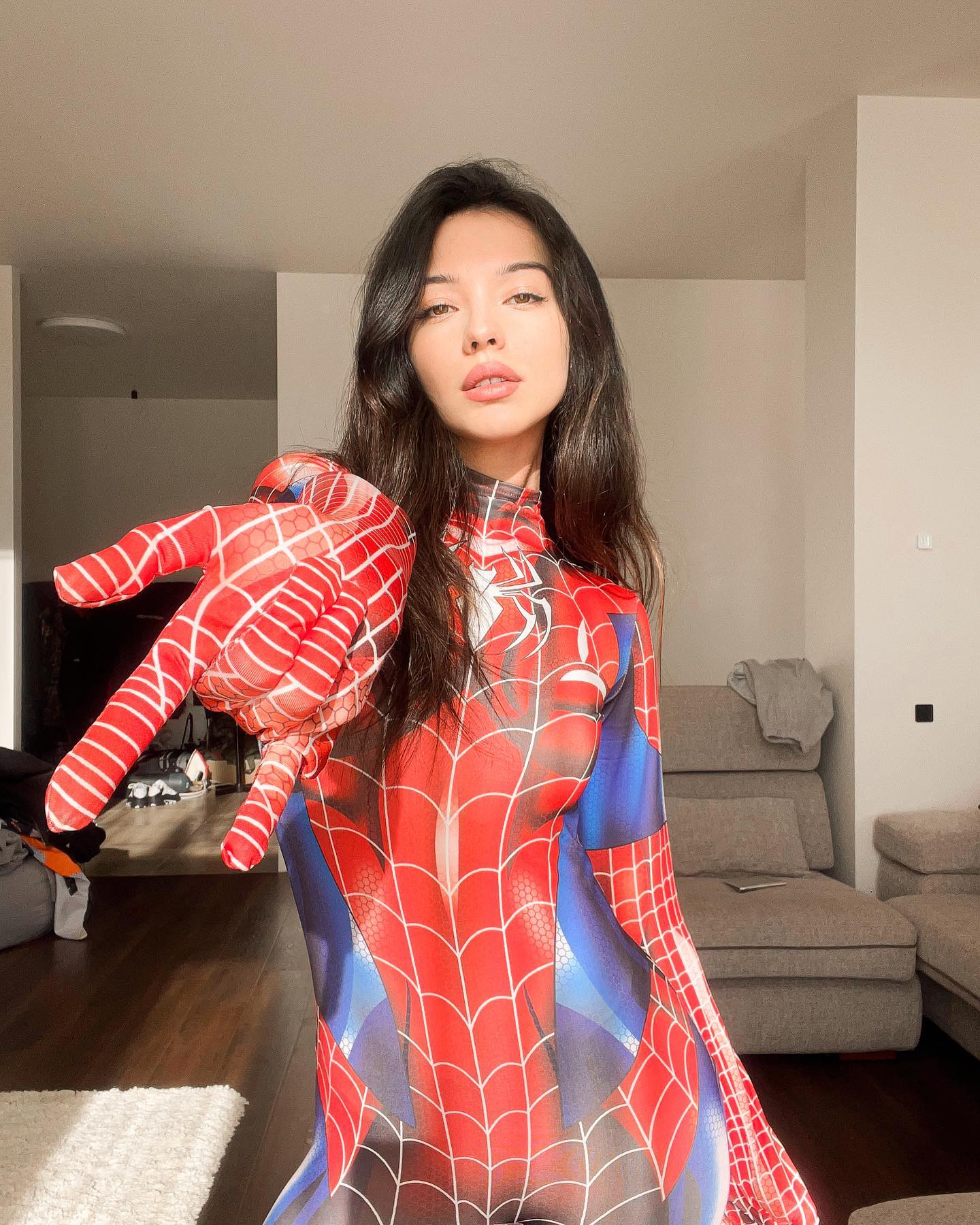 siyamore_ instagram image archive image