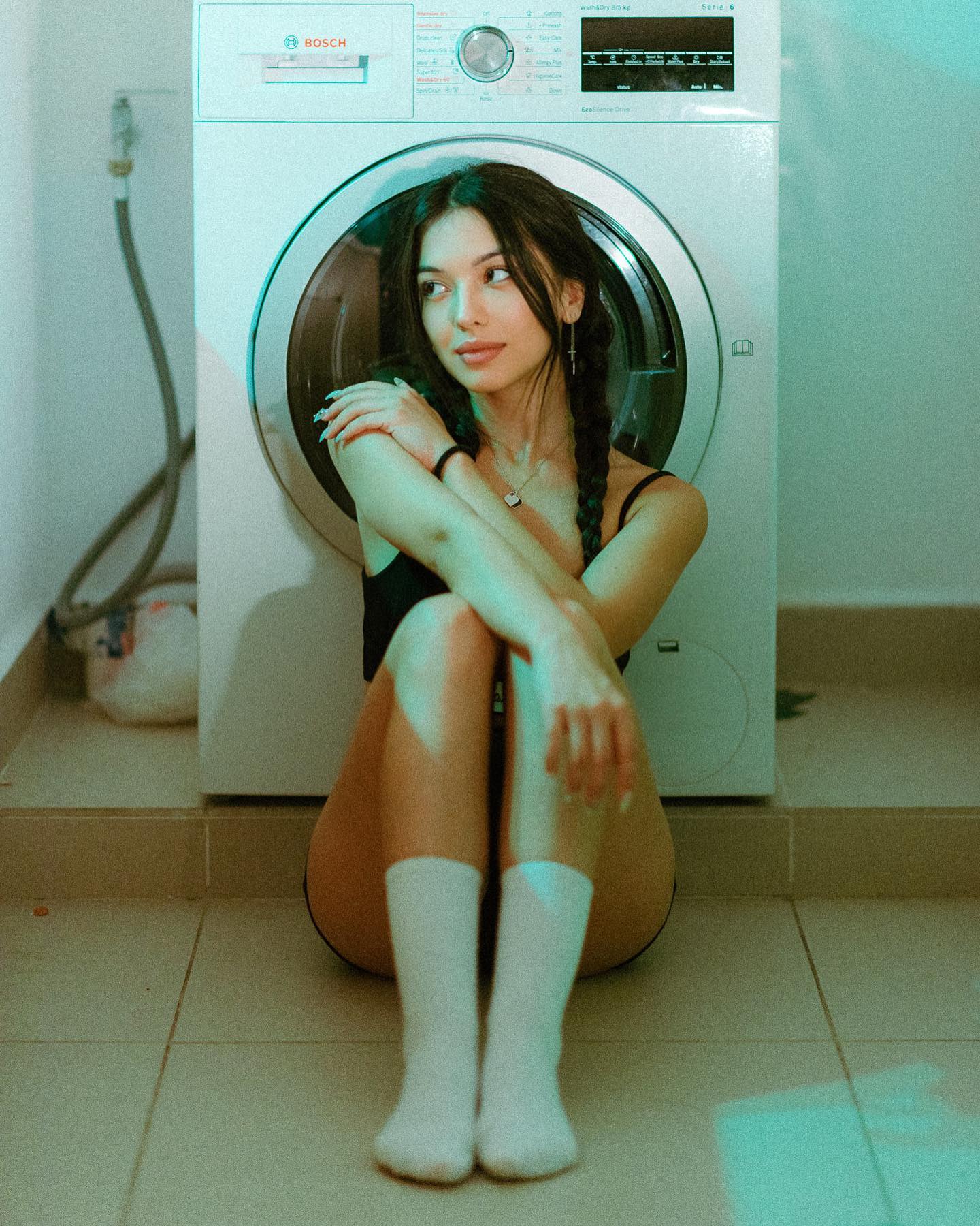 siyamore_ instagram image archive image