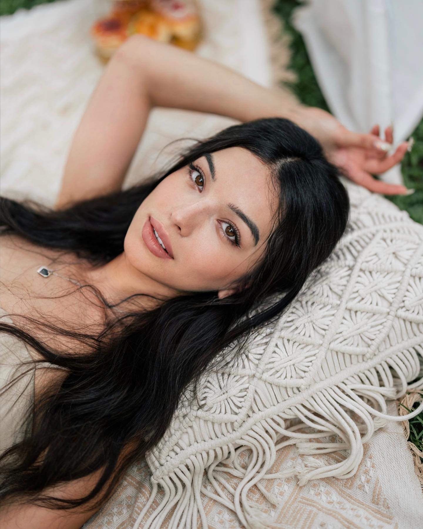 siyamore_ instagram image archive image