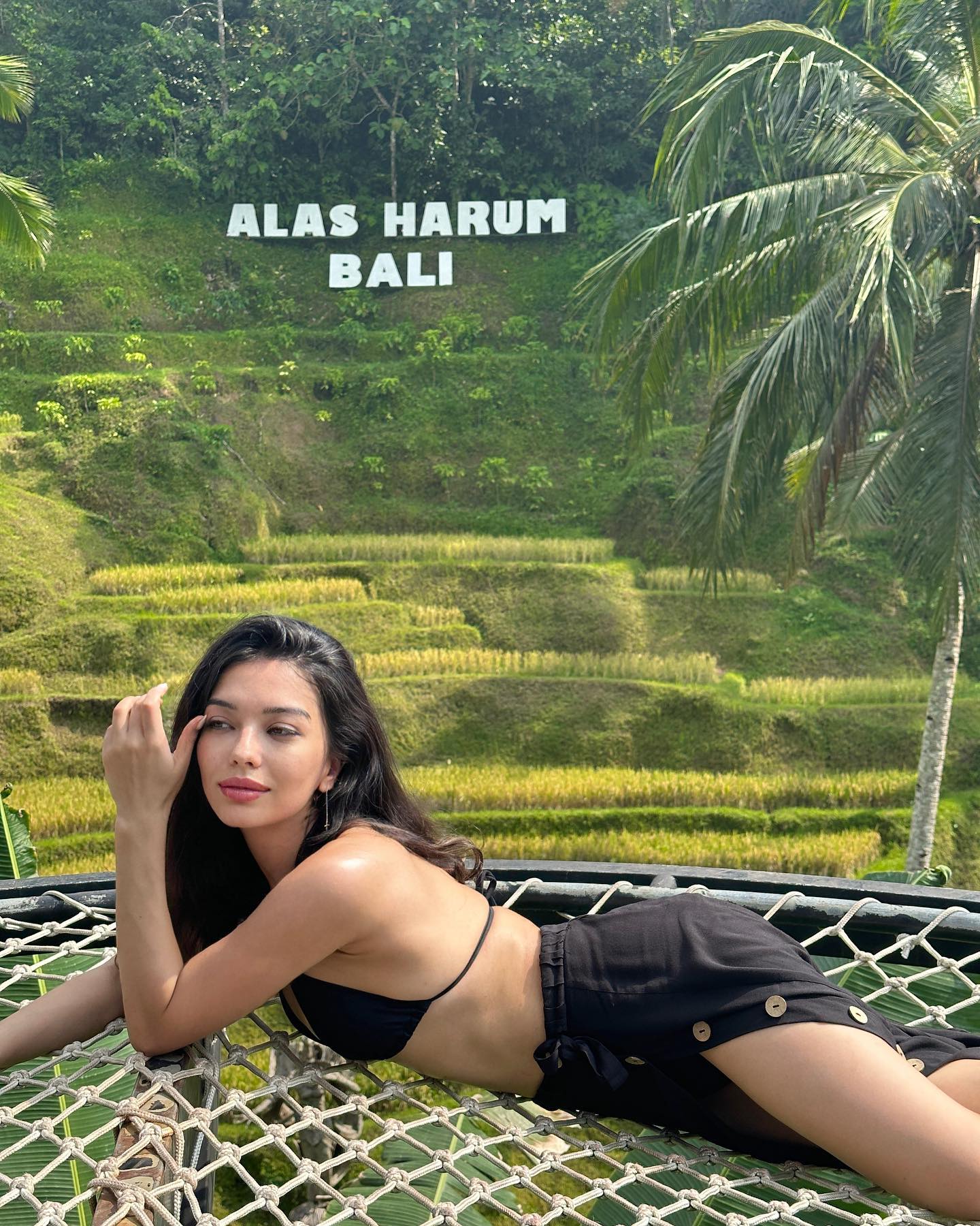 siyamore_ instagram image archive image