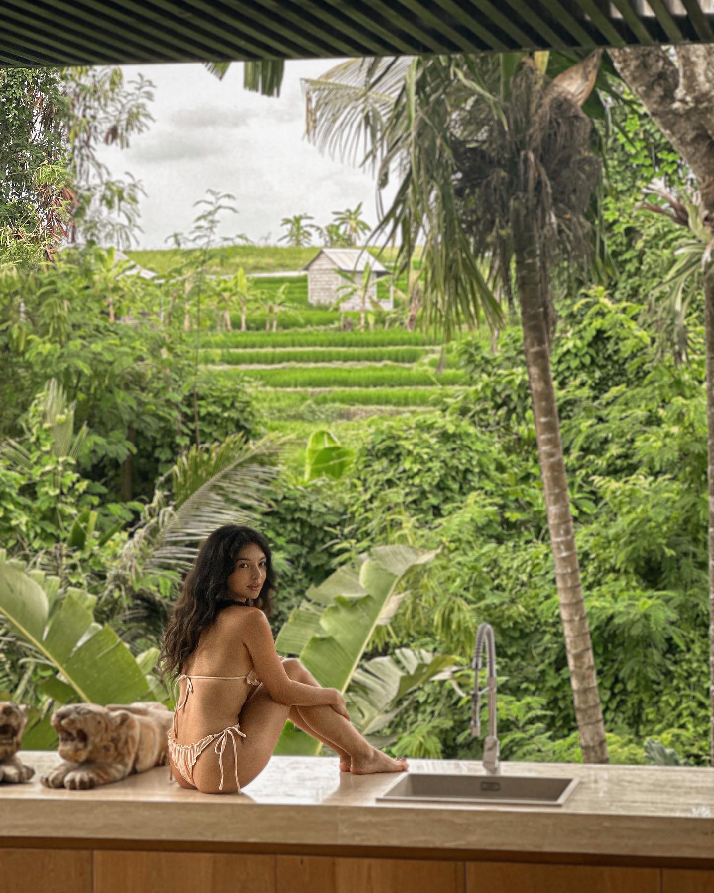 siyamore_ instagram image archive image