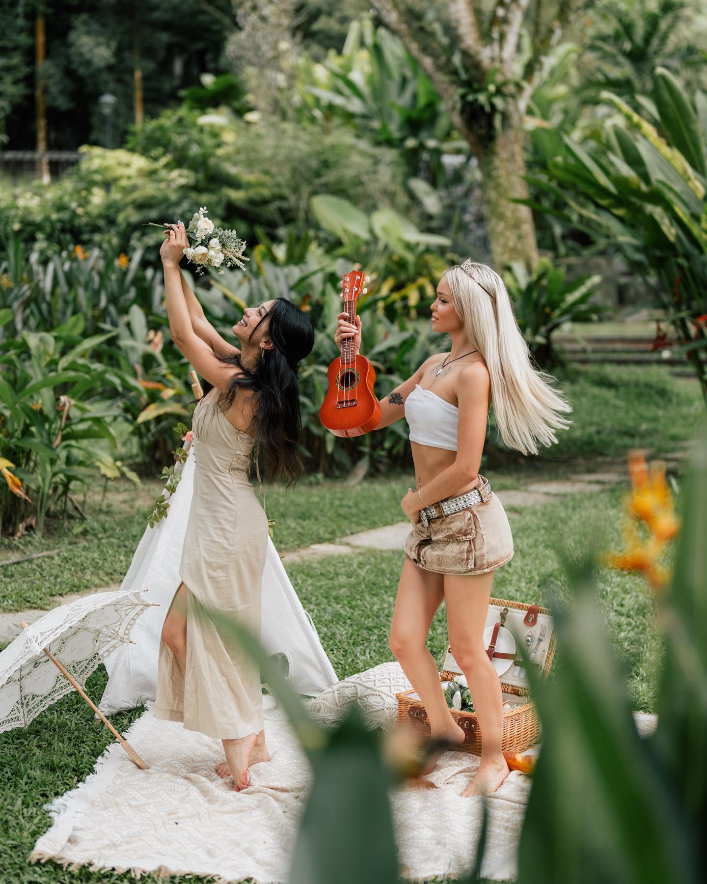 siyamore_ instagram image archive image