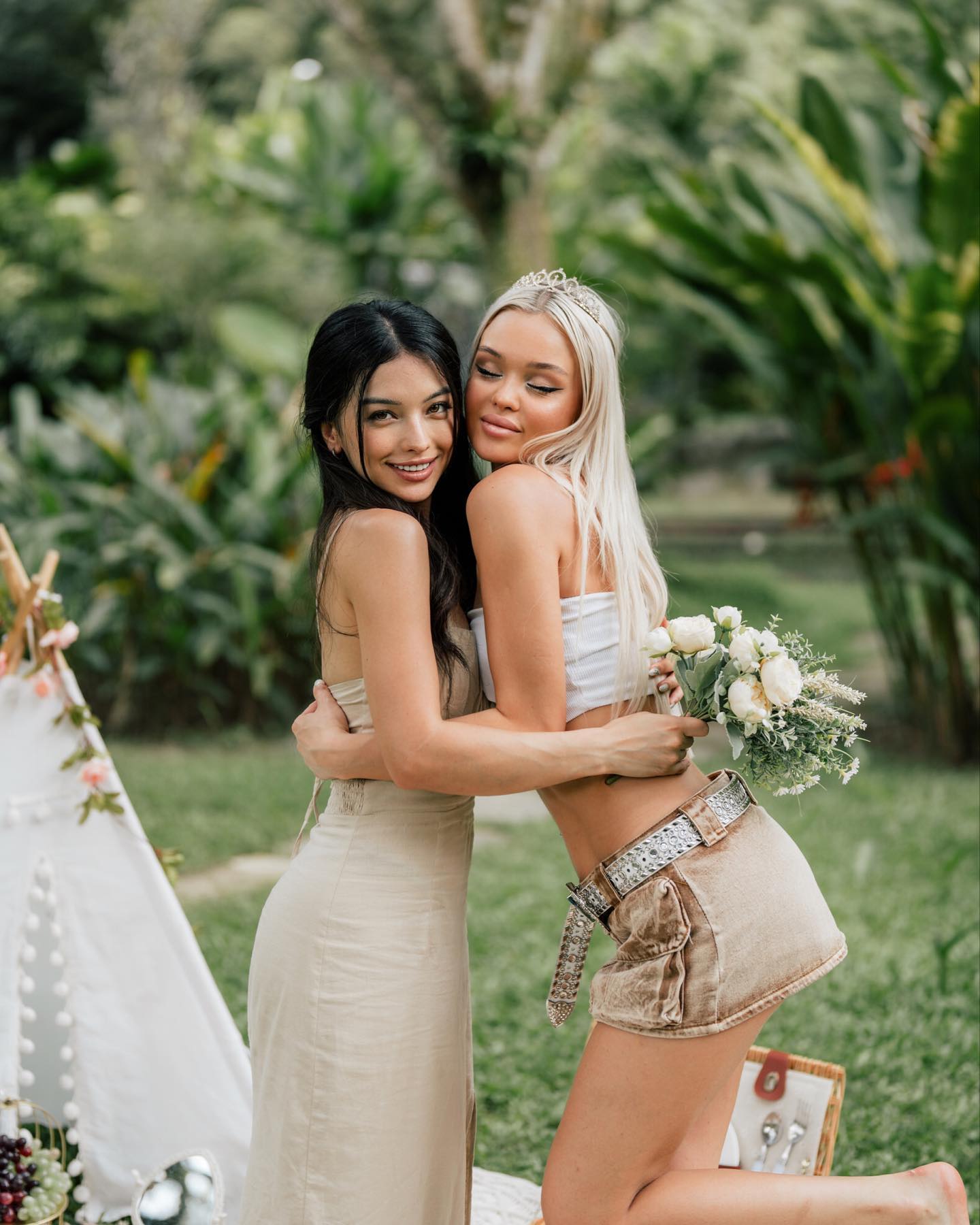 siyamore_ instagram image archive image