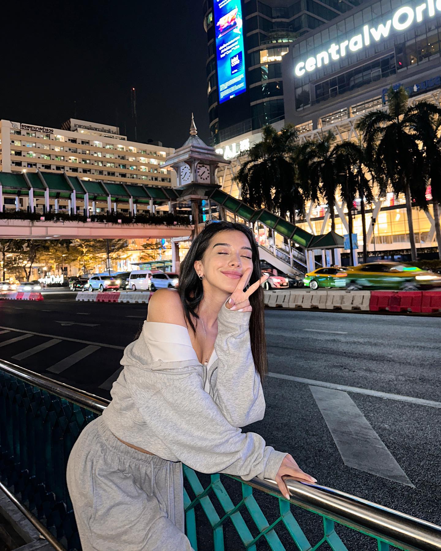 siyamore_ instagram image archive image