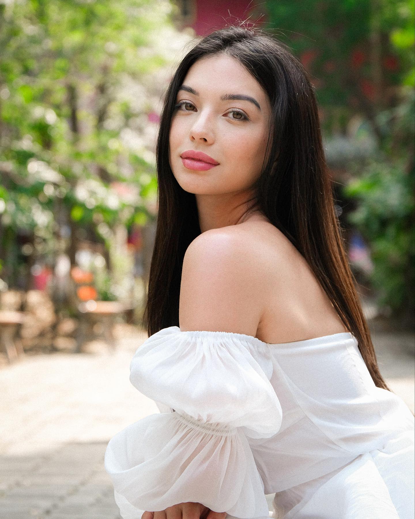 siyamore_ instagram image archive image