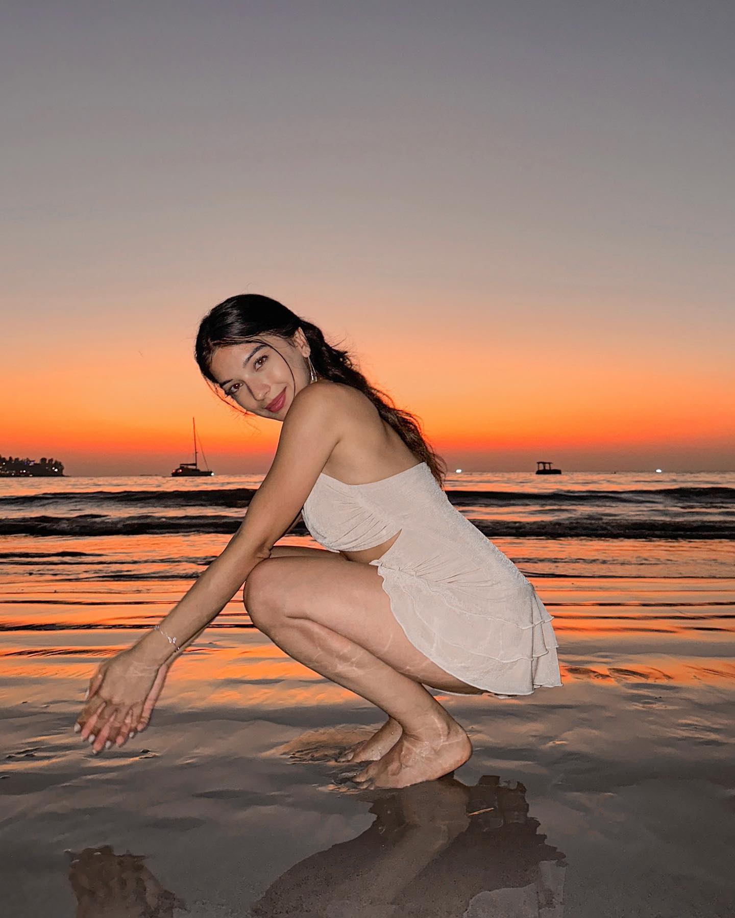 siyamore_ instagram image archive image