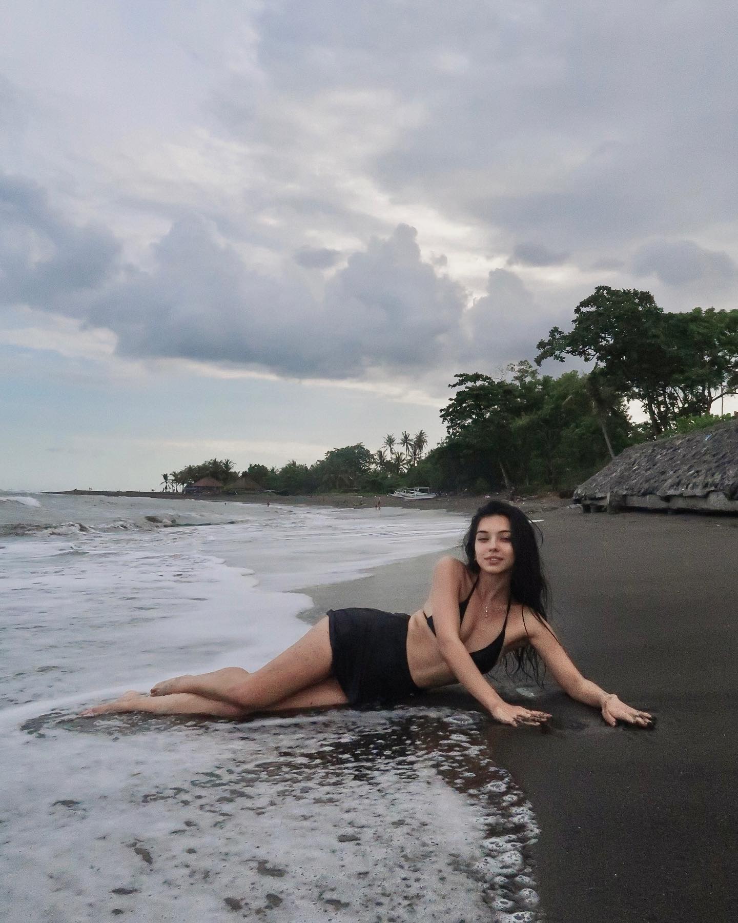 siyamore_ instagram image archive image