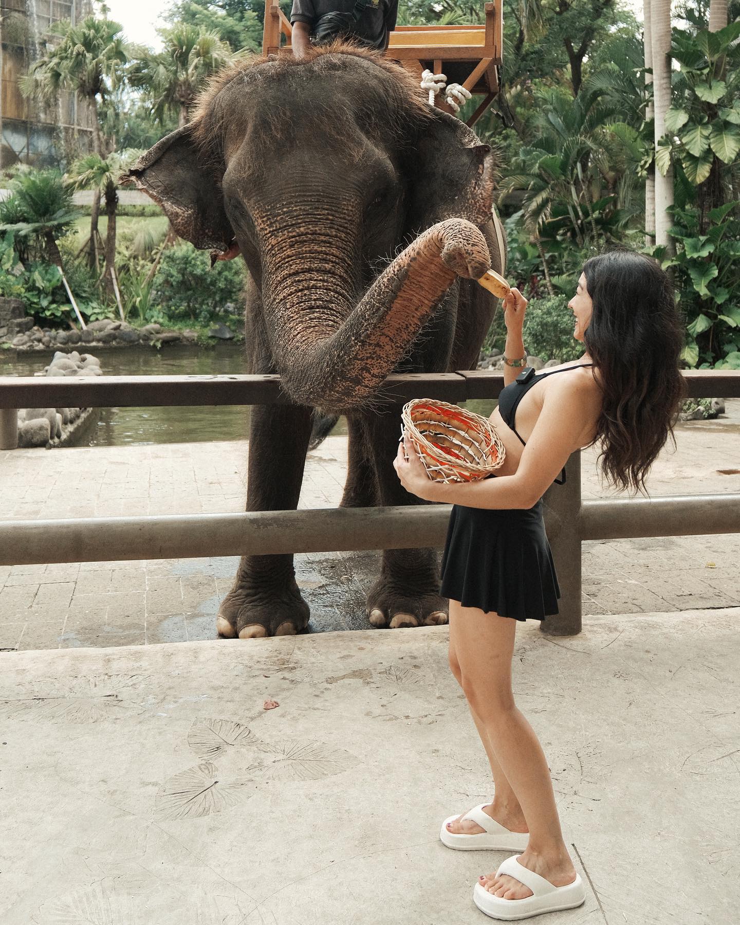 siyamore_ instagram image archive image