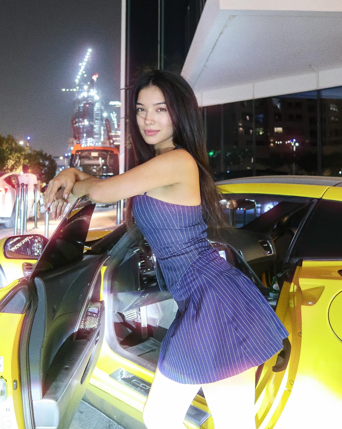 siyamore_ instagram image archive image