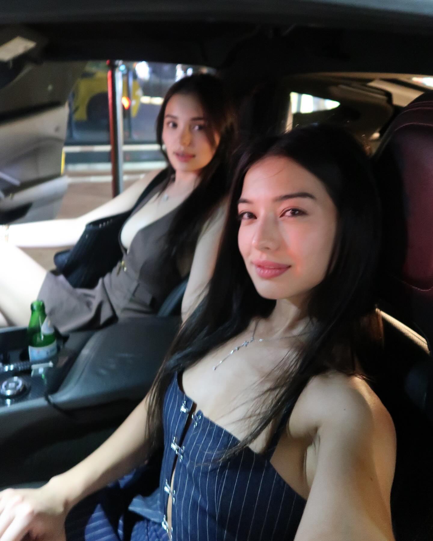 siyamore_ instagram image archive image