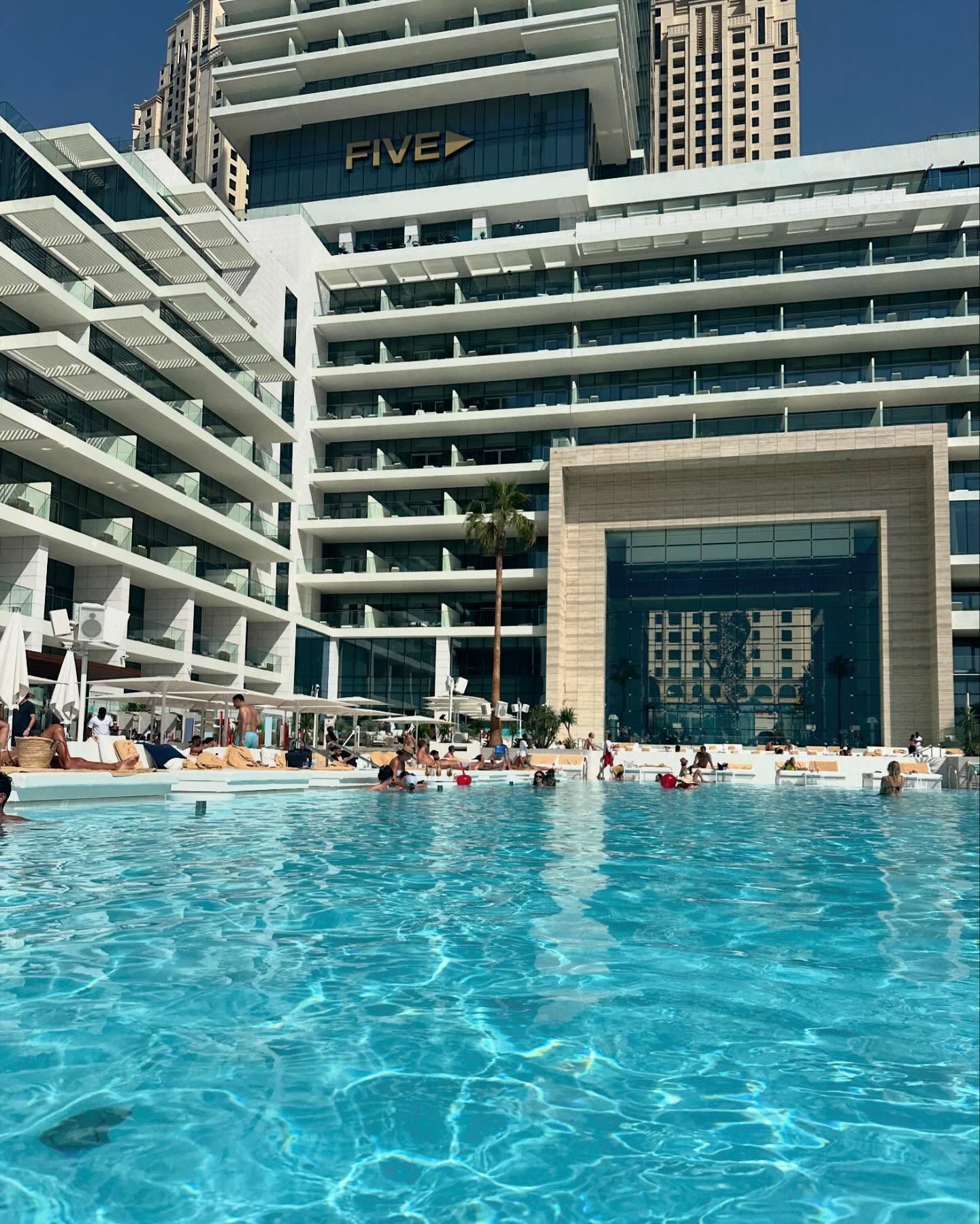 siyamore_ instagram image archive image