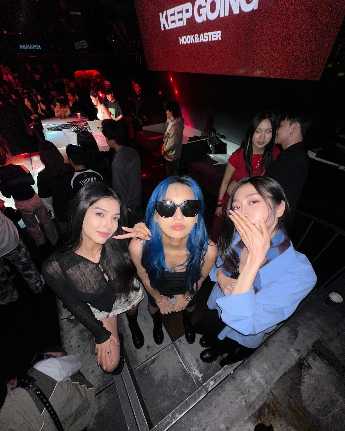 siyamore_ instagram image archive image