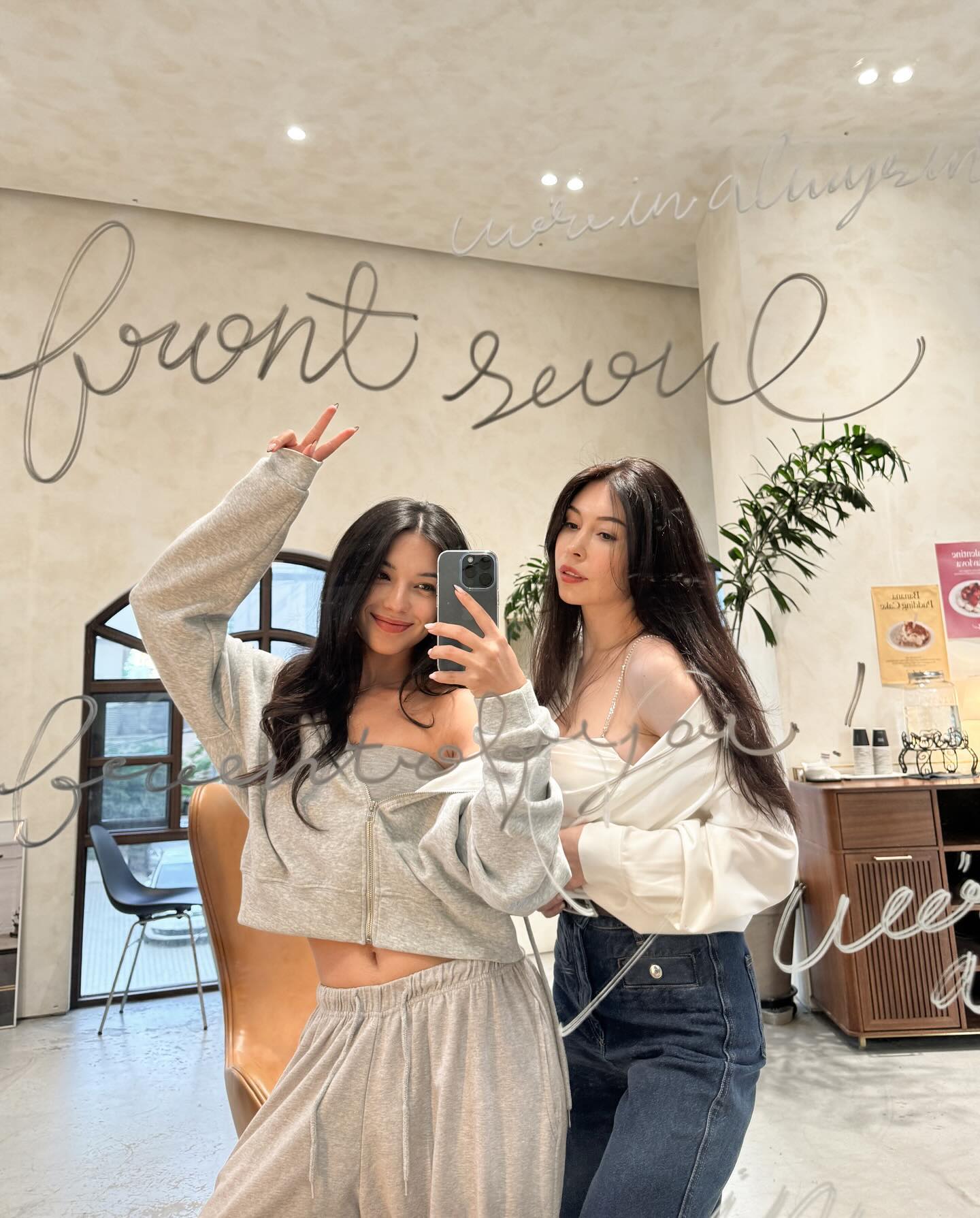 siyamore_ instagram image archive image