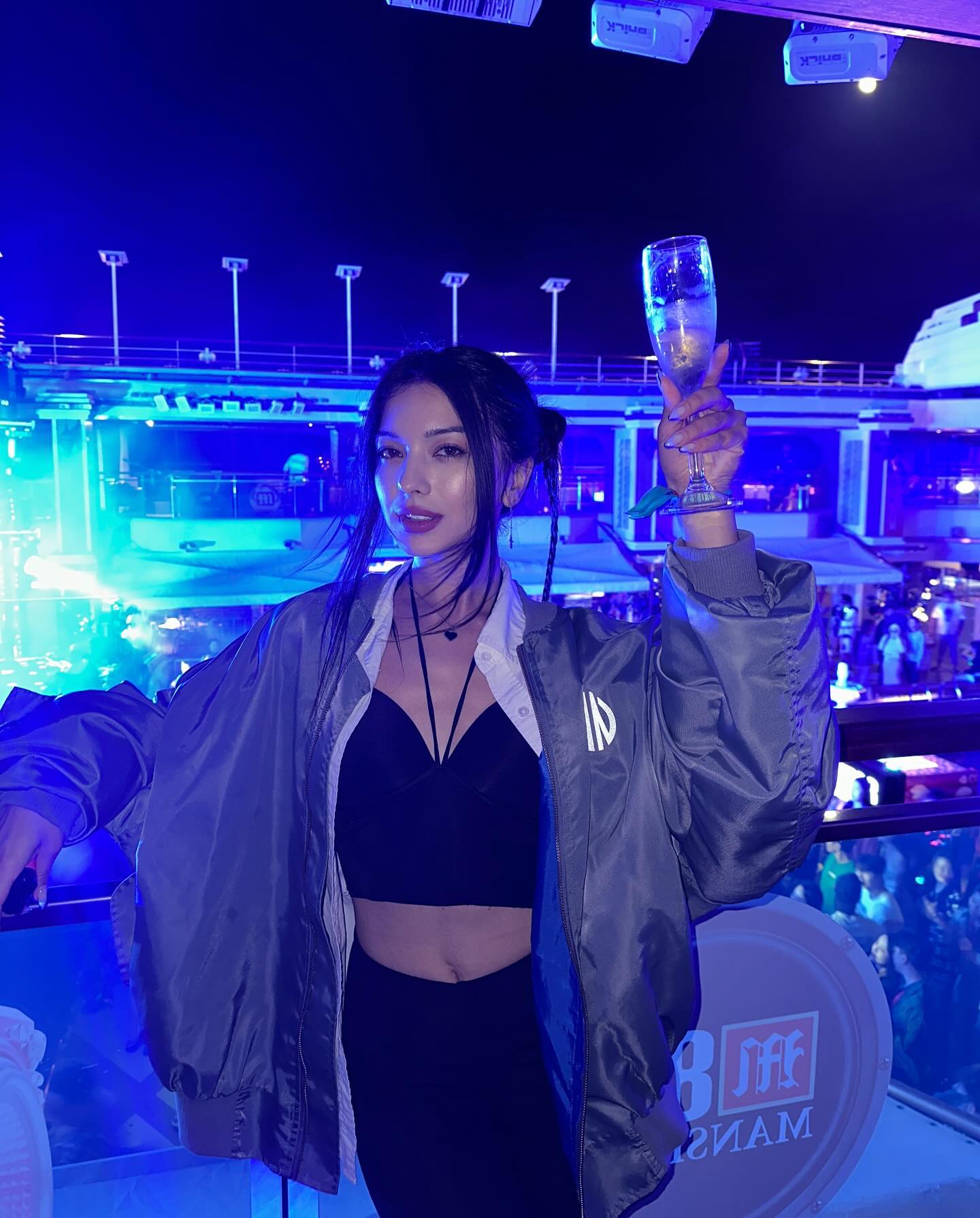 siyamore_ instagram image archive image