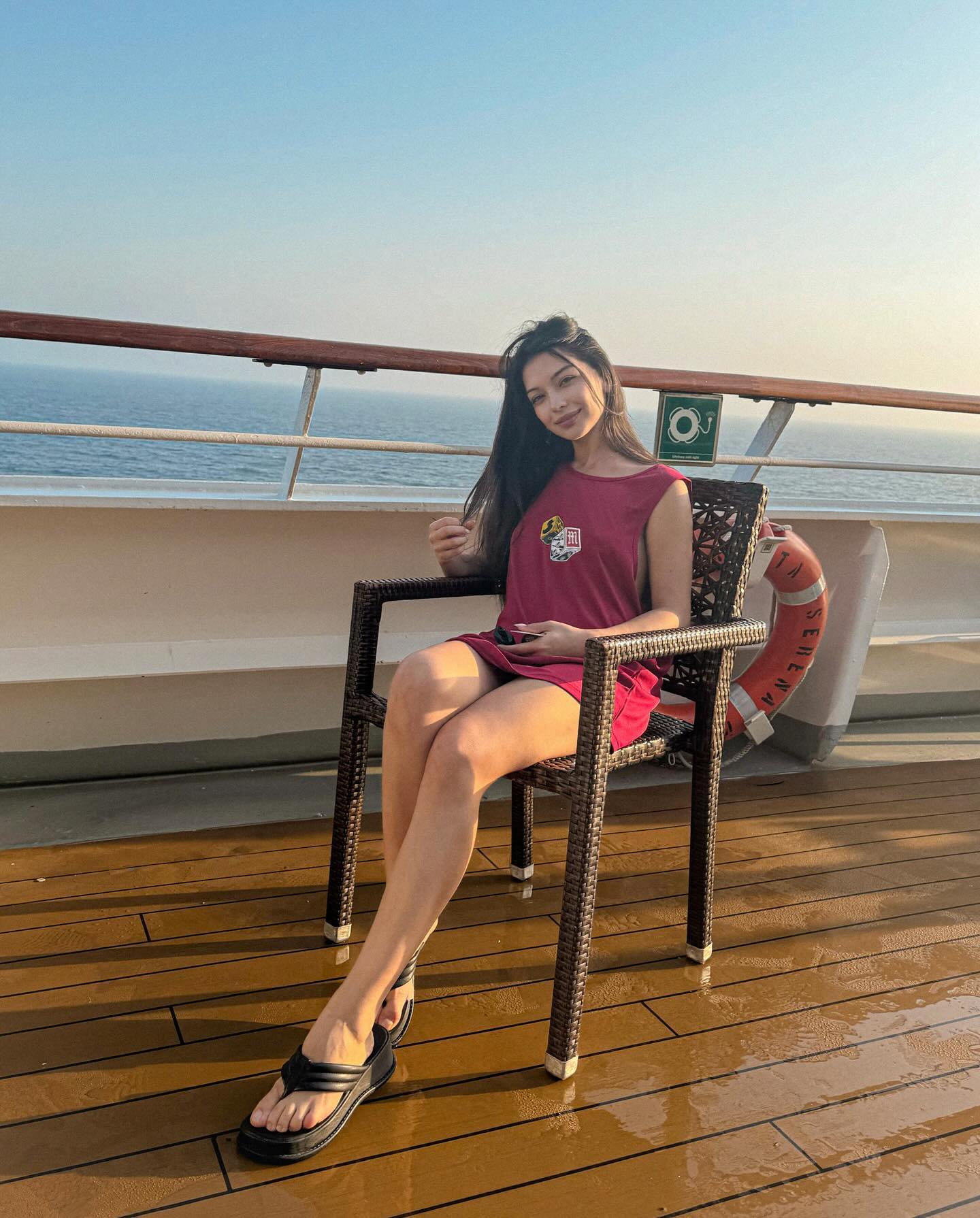 siyamore_ instagram image archive image