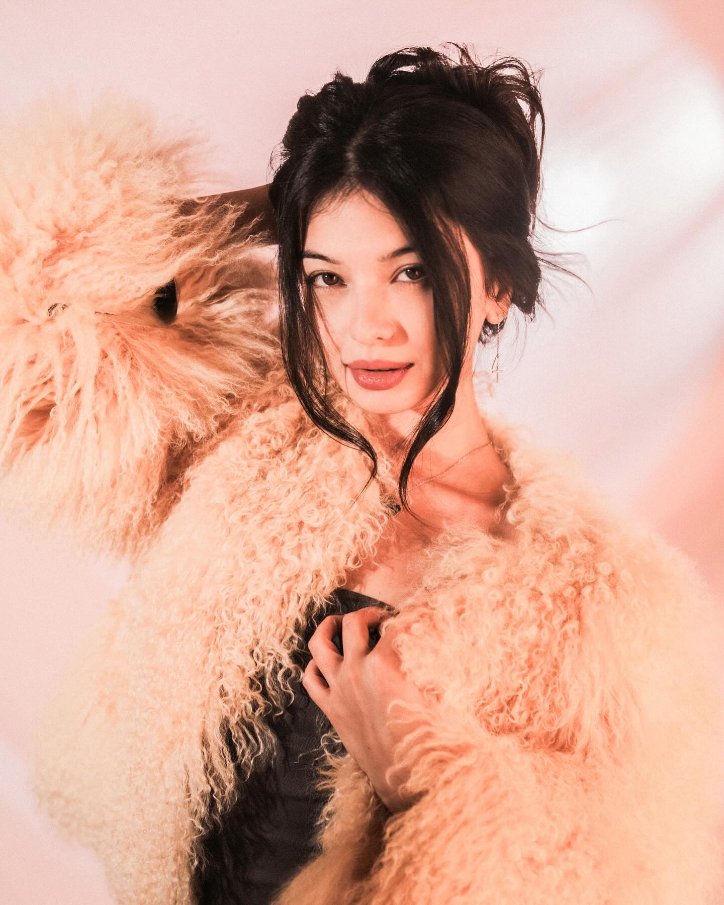 siyamore_ instagram image archive image