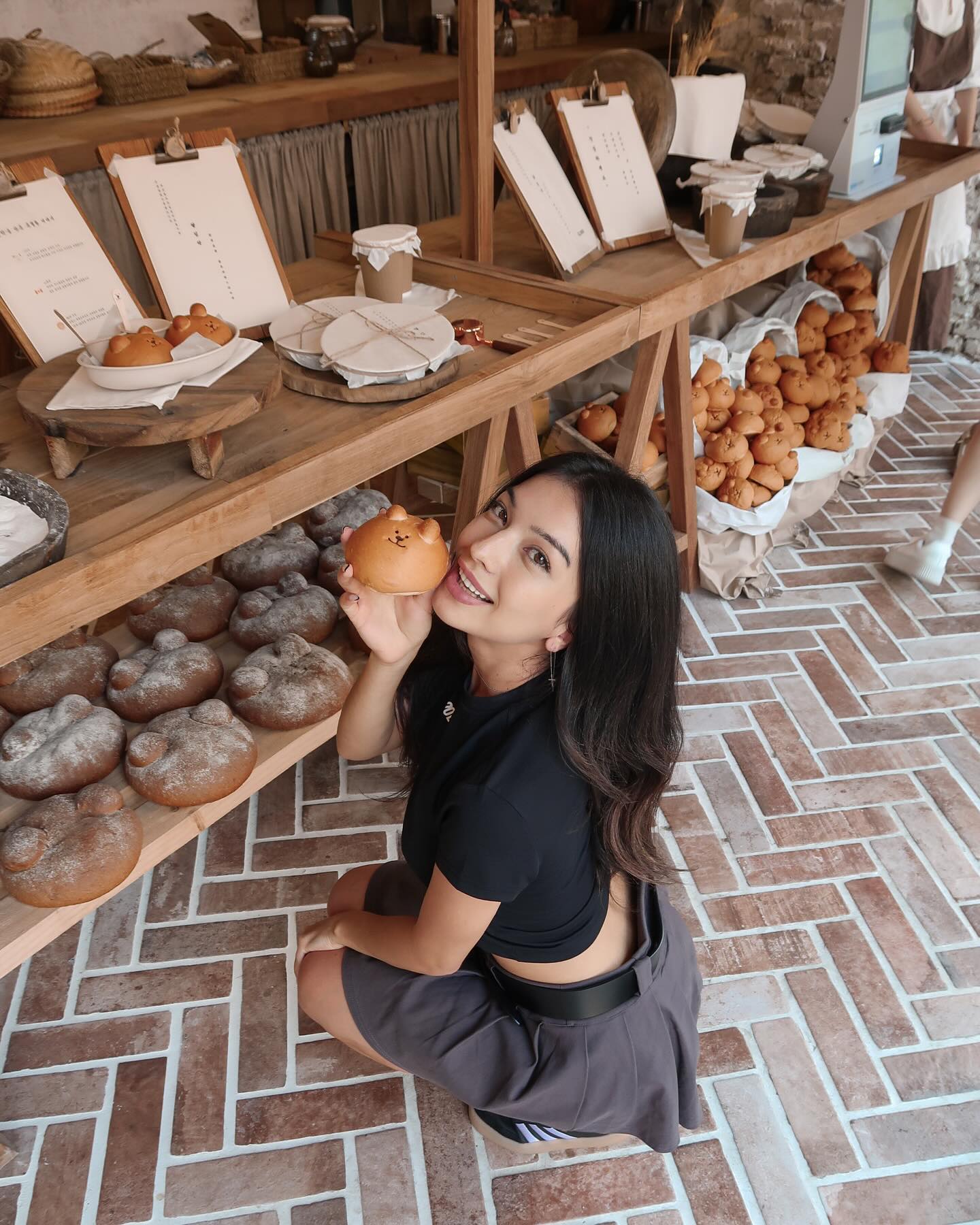 siyamore_ instagram image archive image