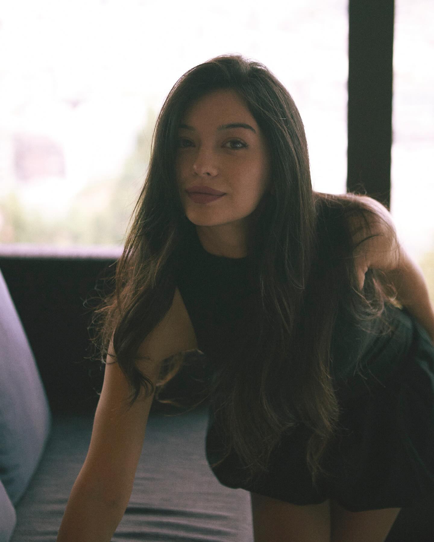 siyamore_ instagram image archive image