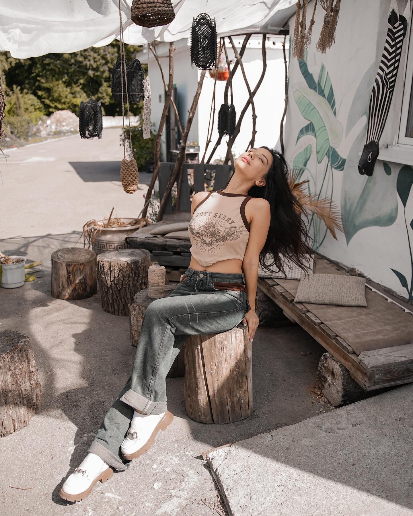 siyamore_ instagram image archive image