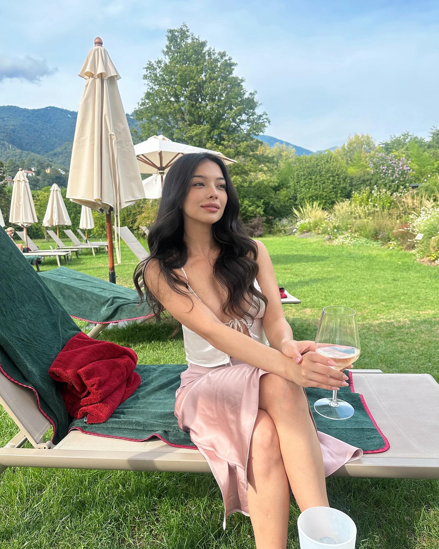 siyamore_ instagram image archive image