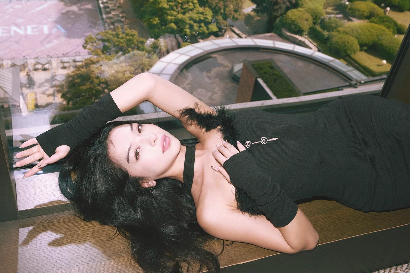 siyamore_ instagram image archive image