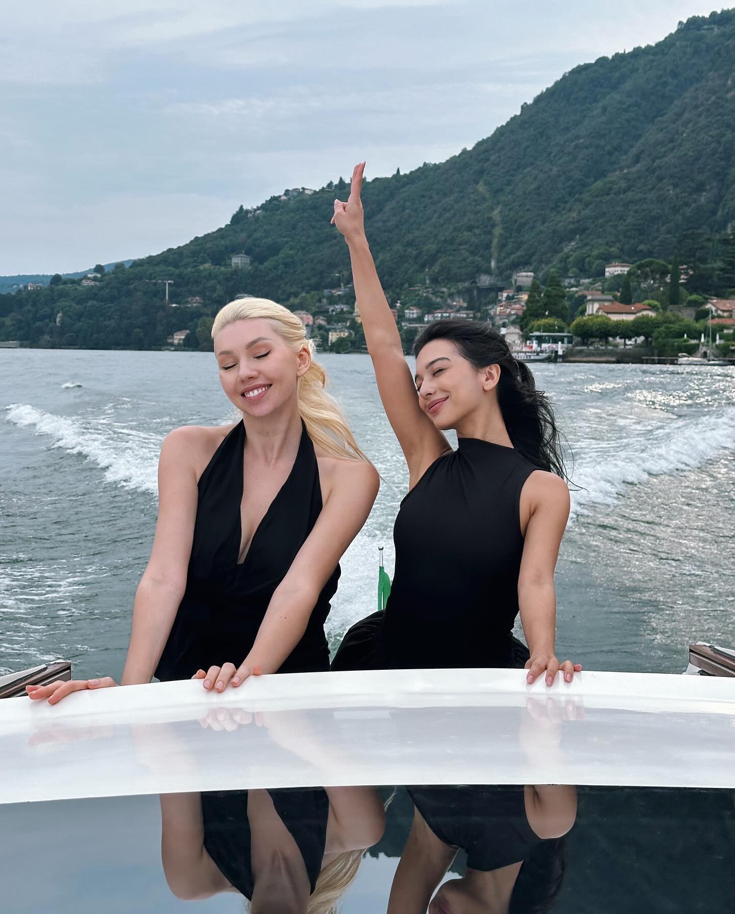 siyamore_ instagram image archive image