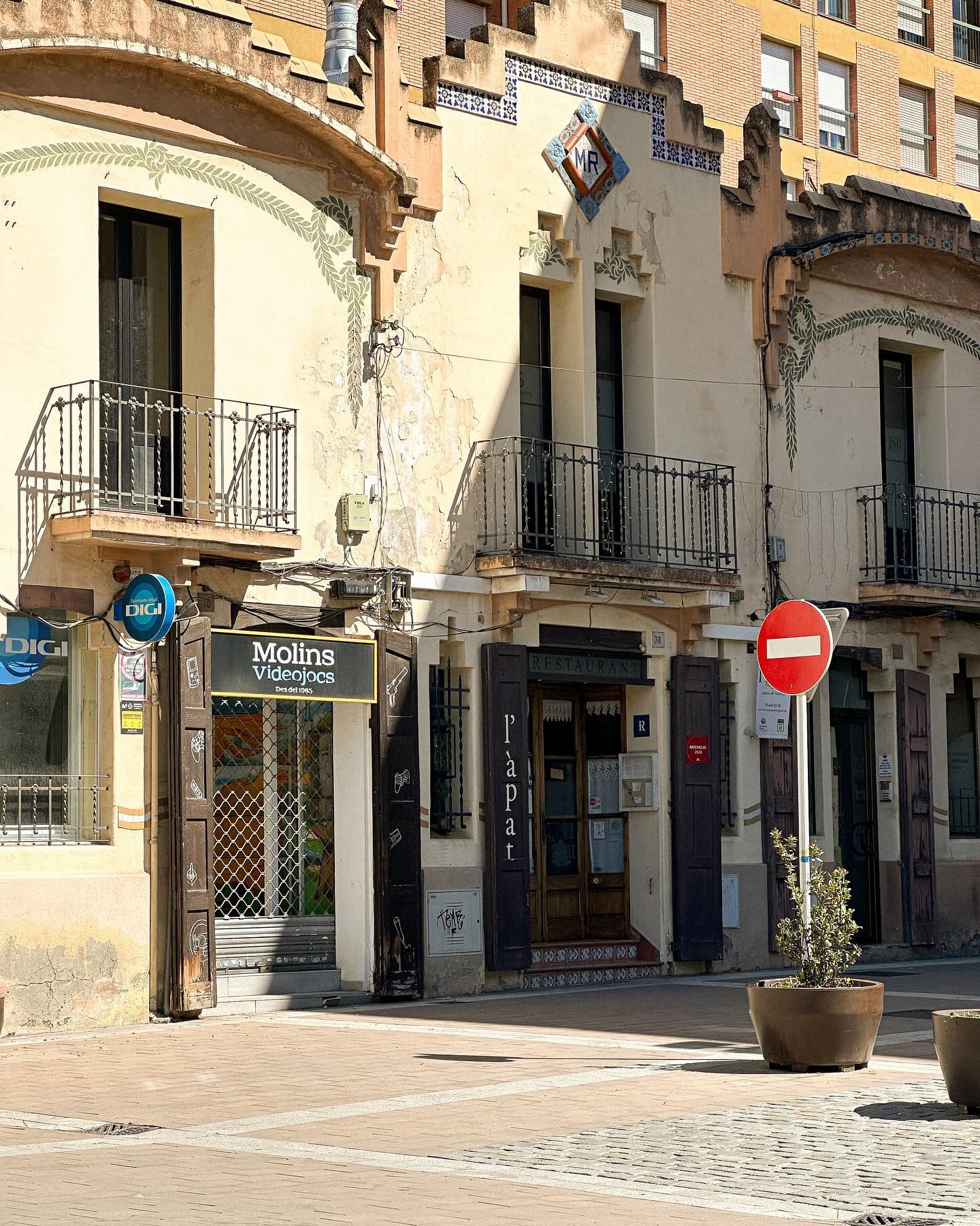 siyamore_ instagram image archive image