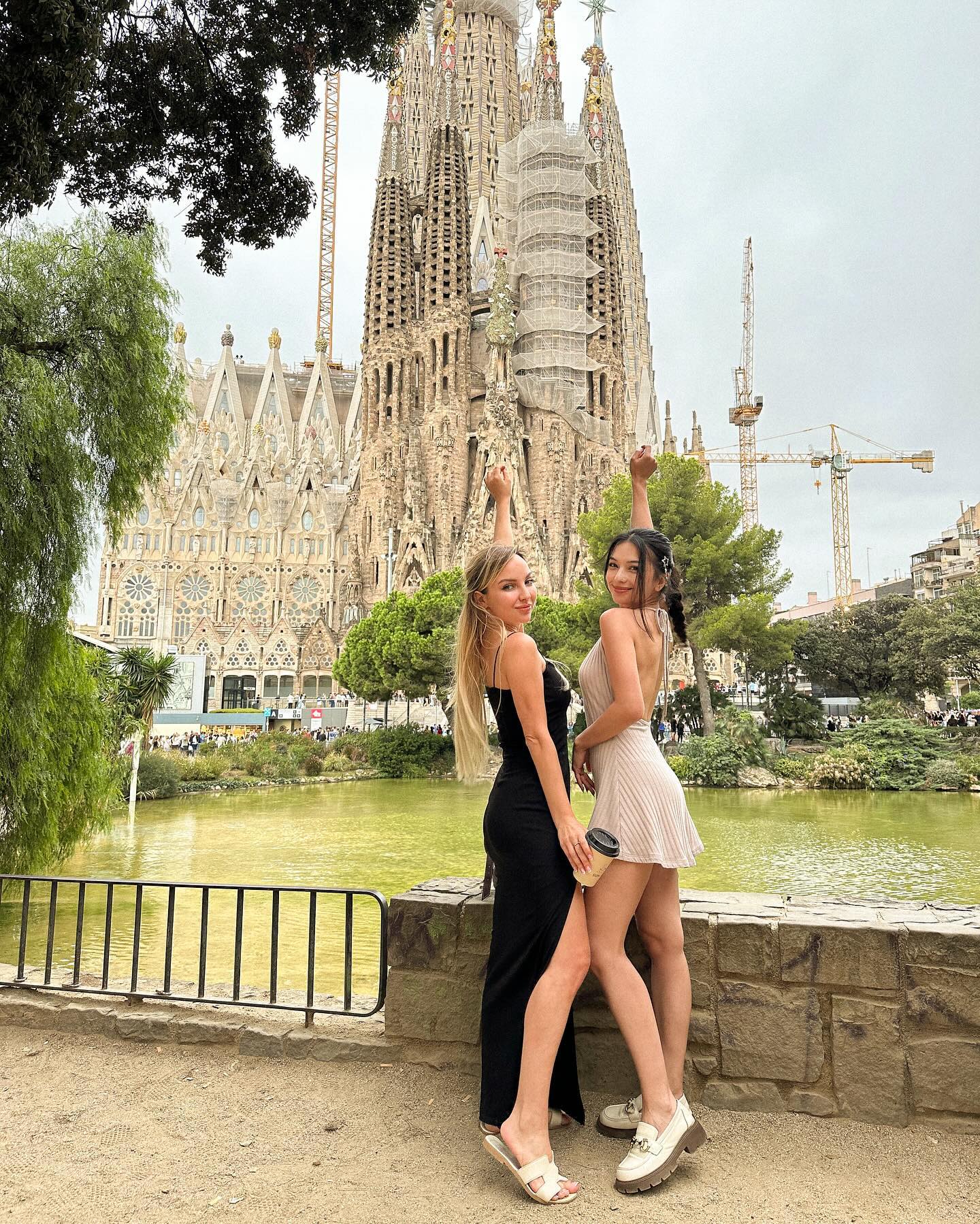 siyamore_ instagram image archive image