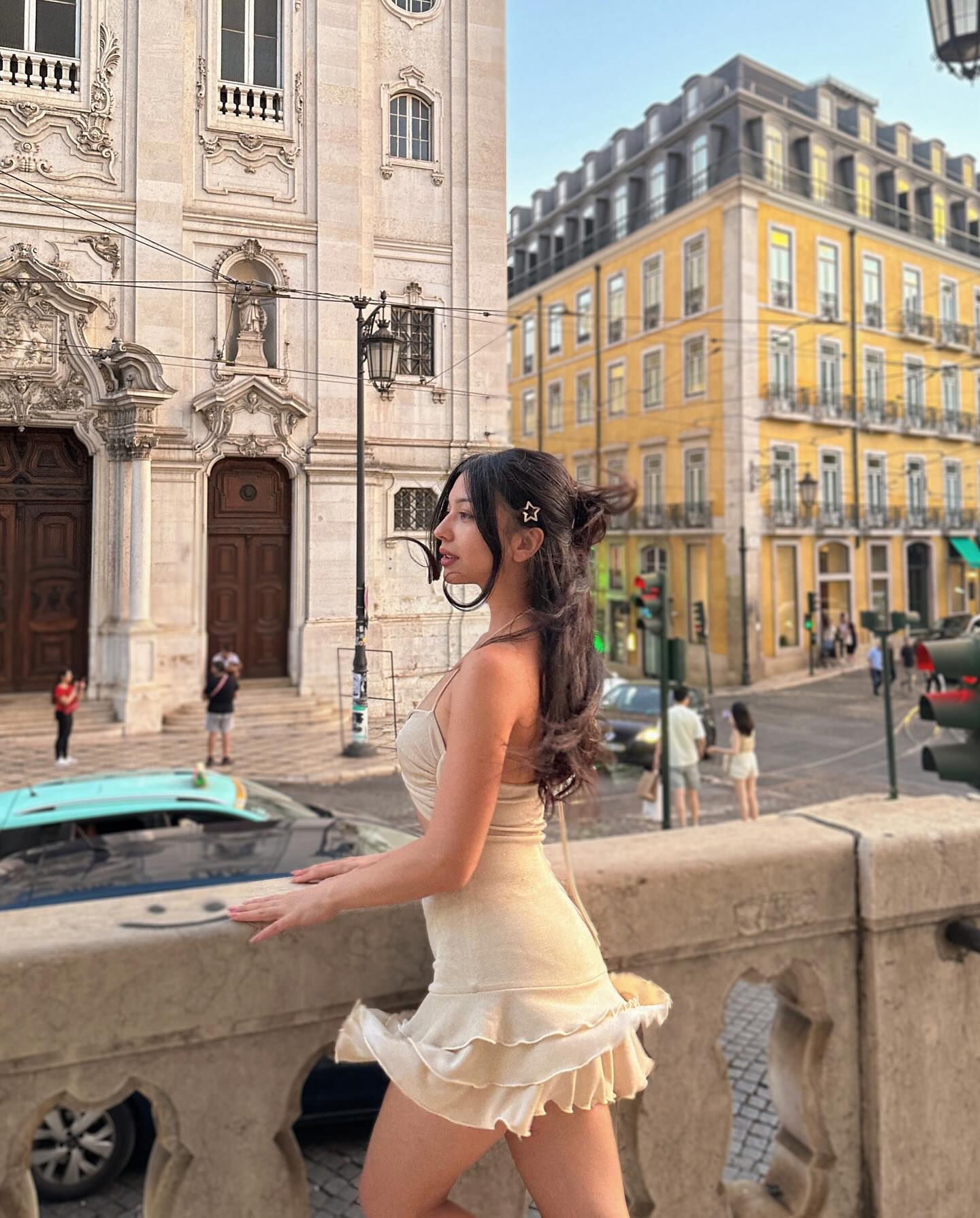 siyamore_ instagram image archive image