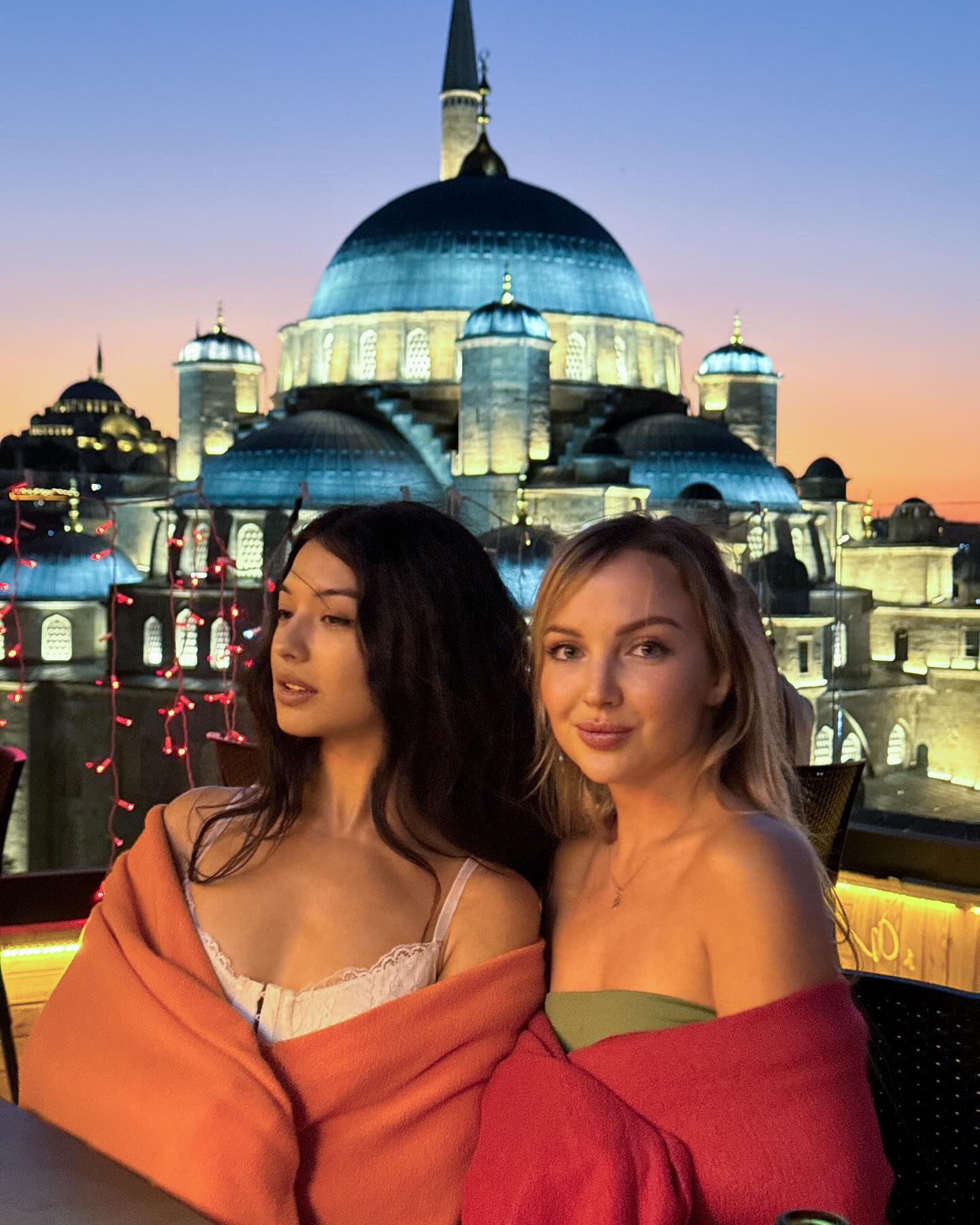 siyamore_ instagram image archive image