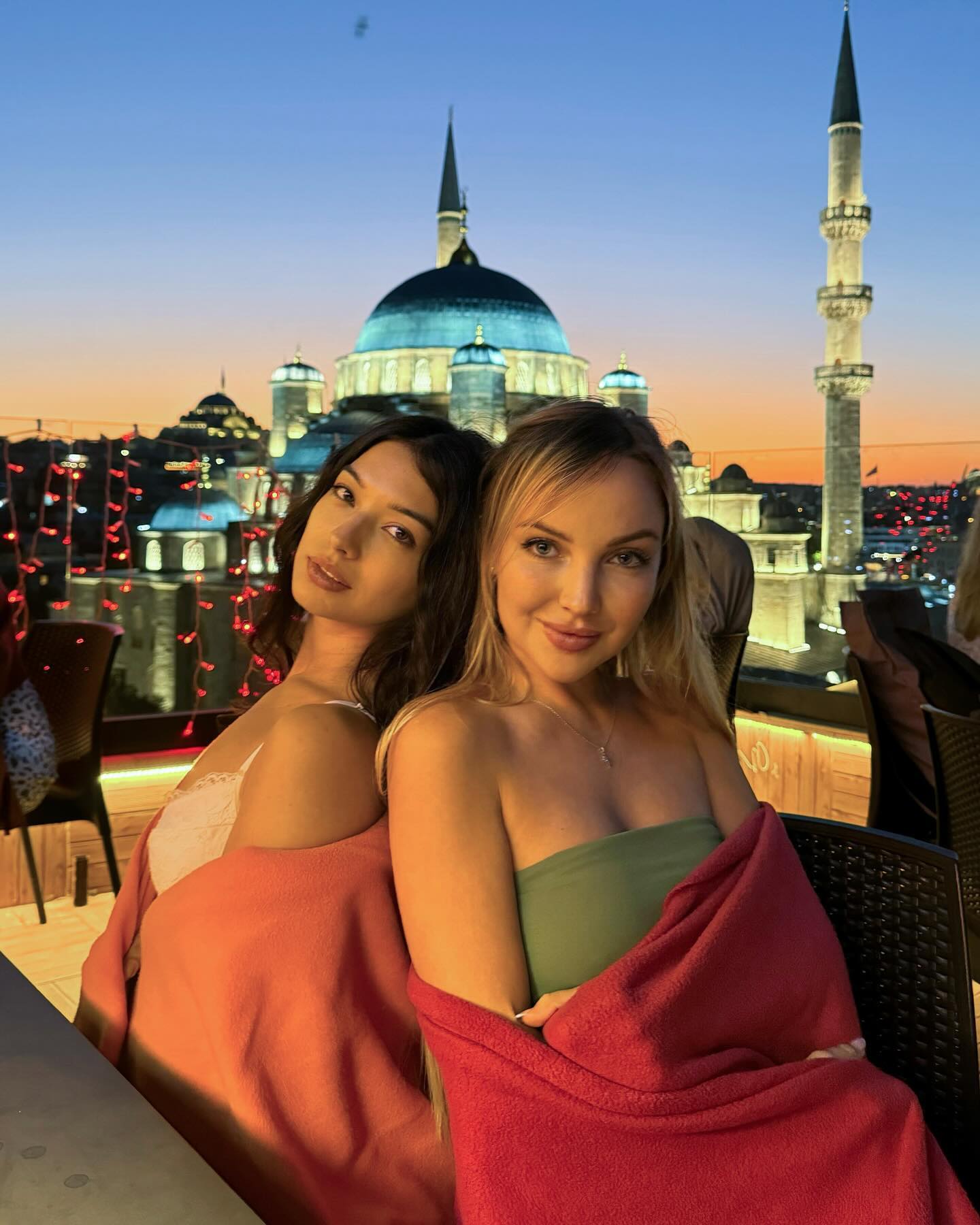 siyamore_ instagram image archive image