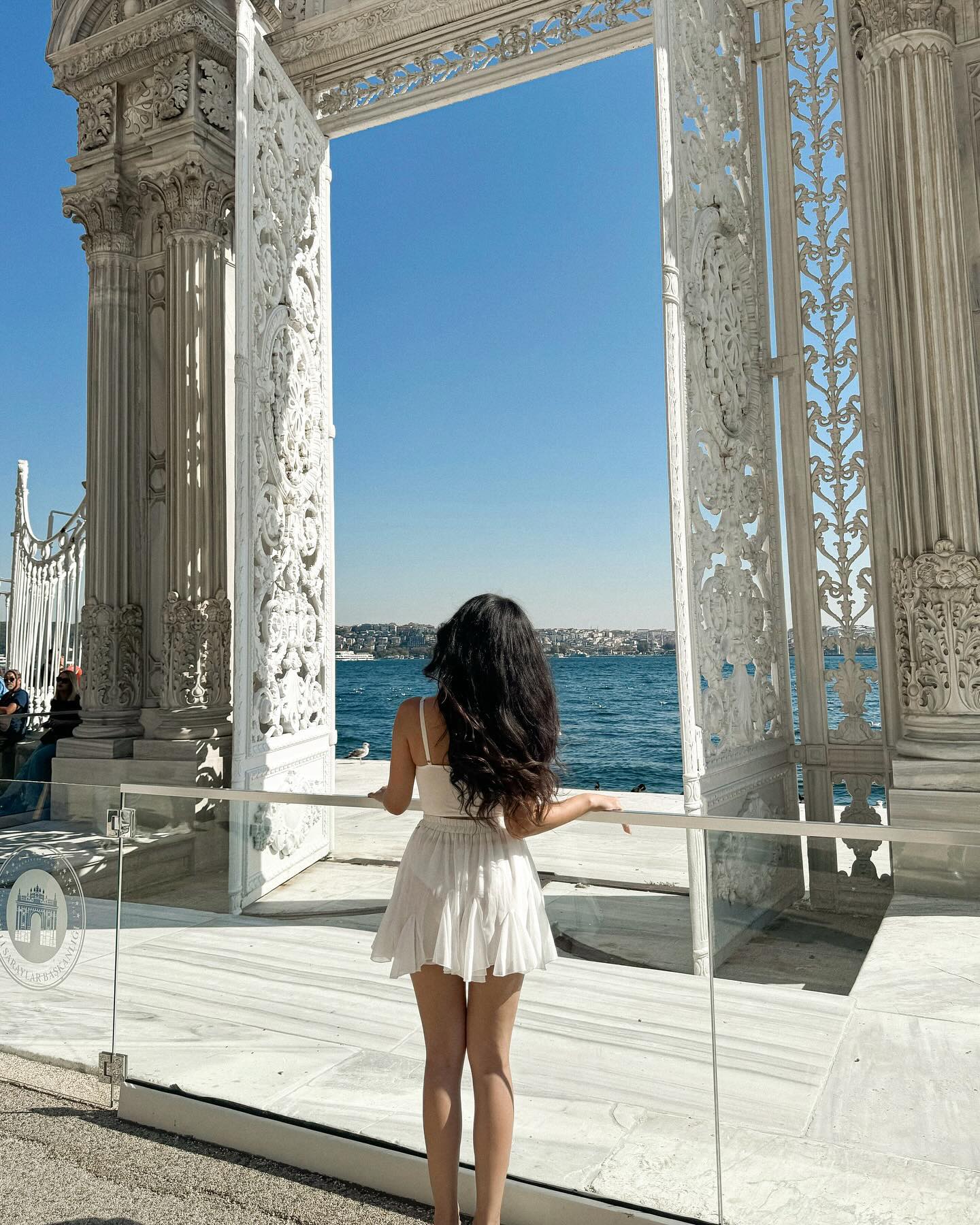 siyamore_ instagram image archive image