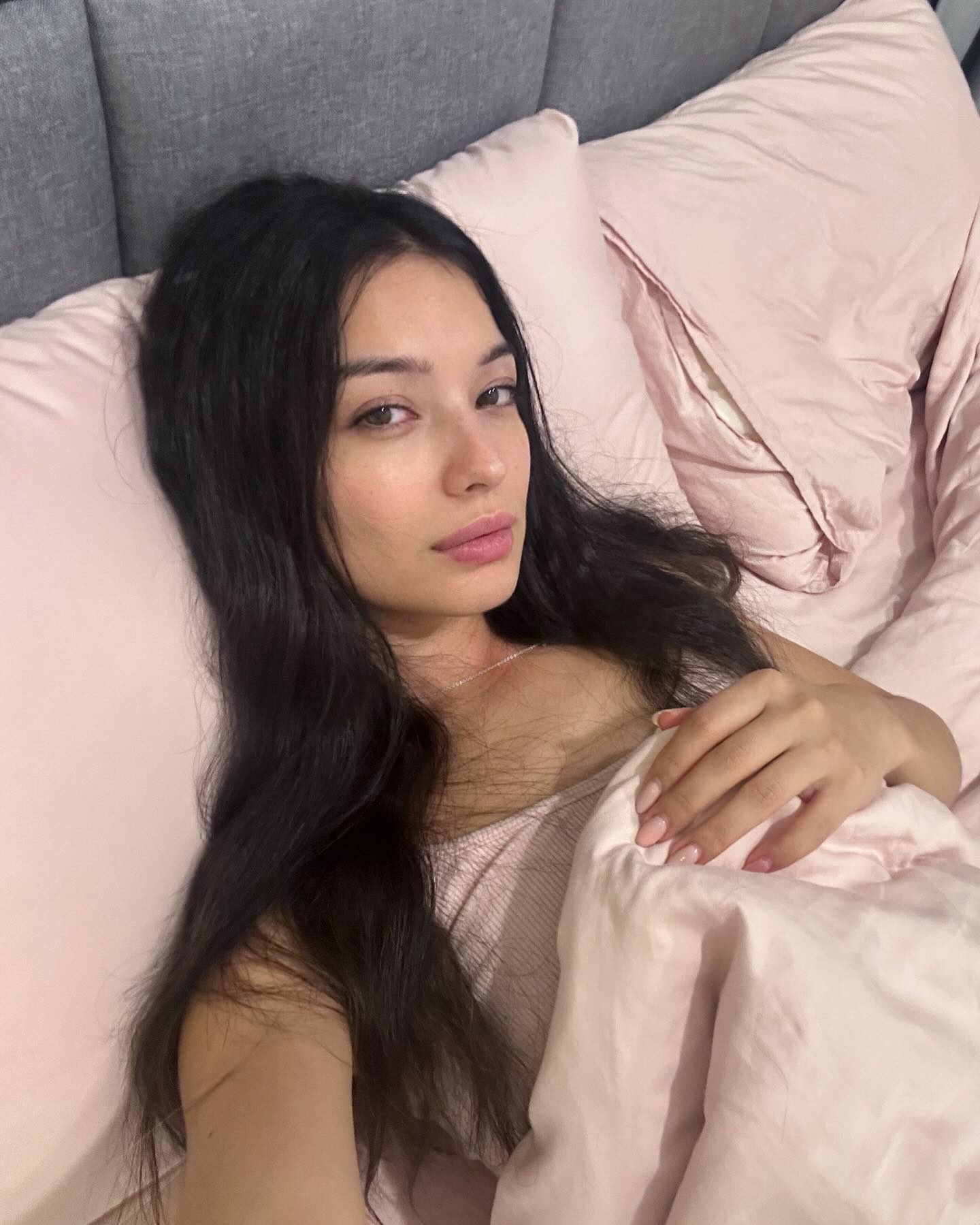 siyamore_ instagram image archive image