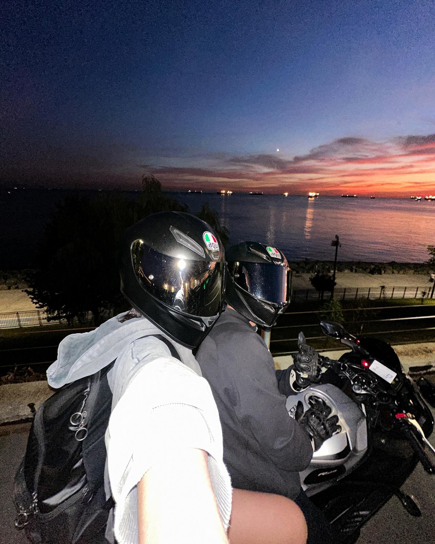 siyamore_ instagram image archive image